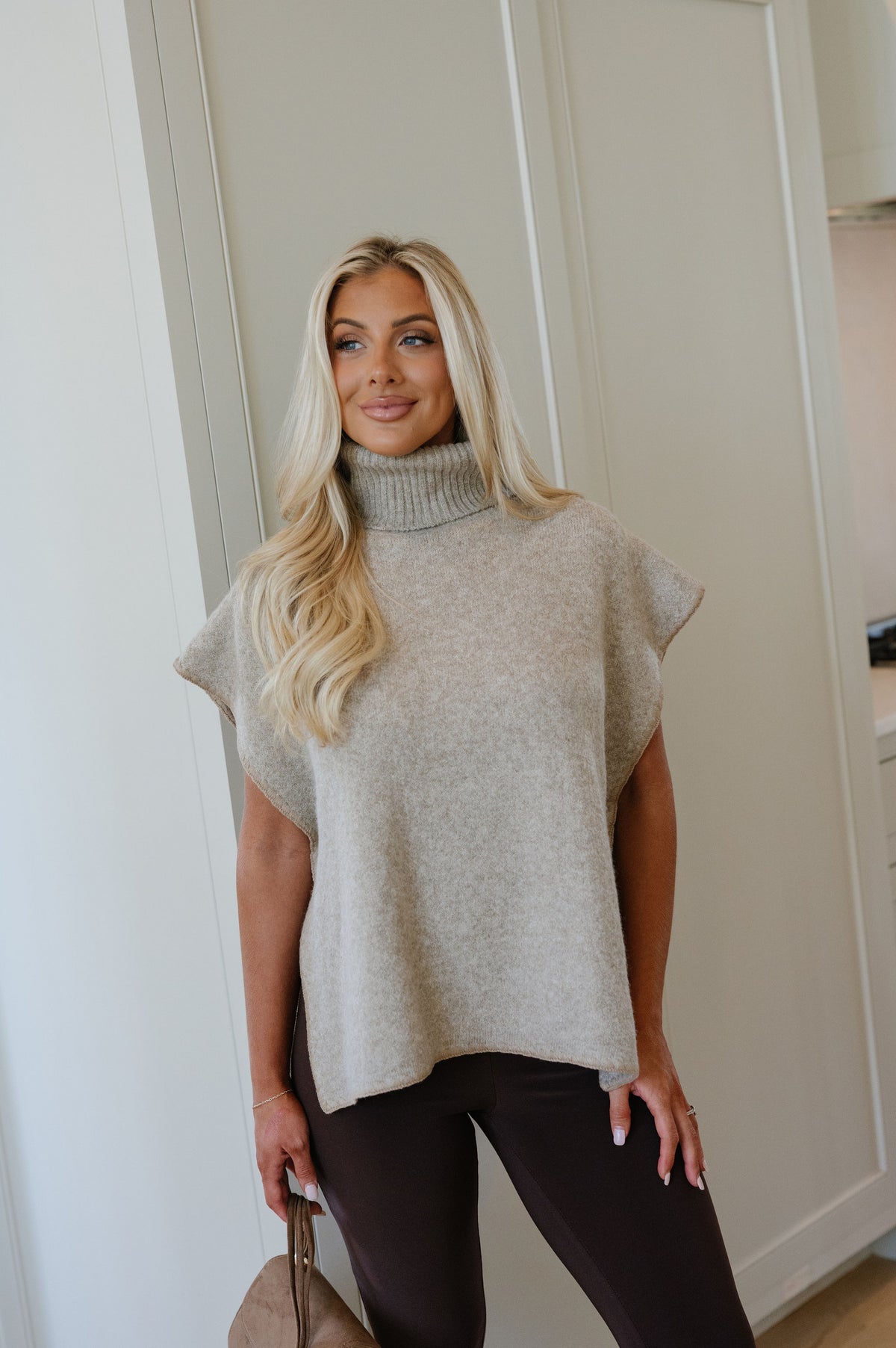Riley Turtleneck Knit Sweater-Taupe