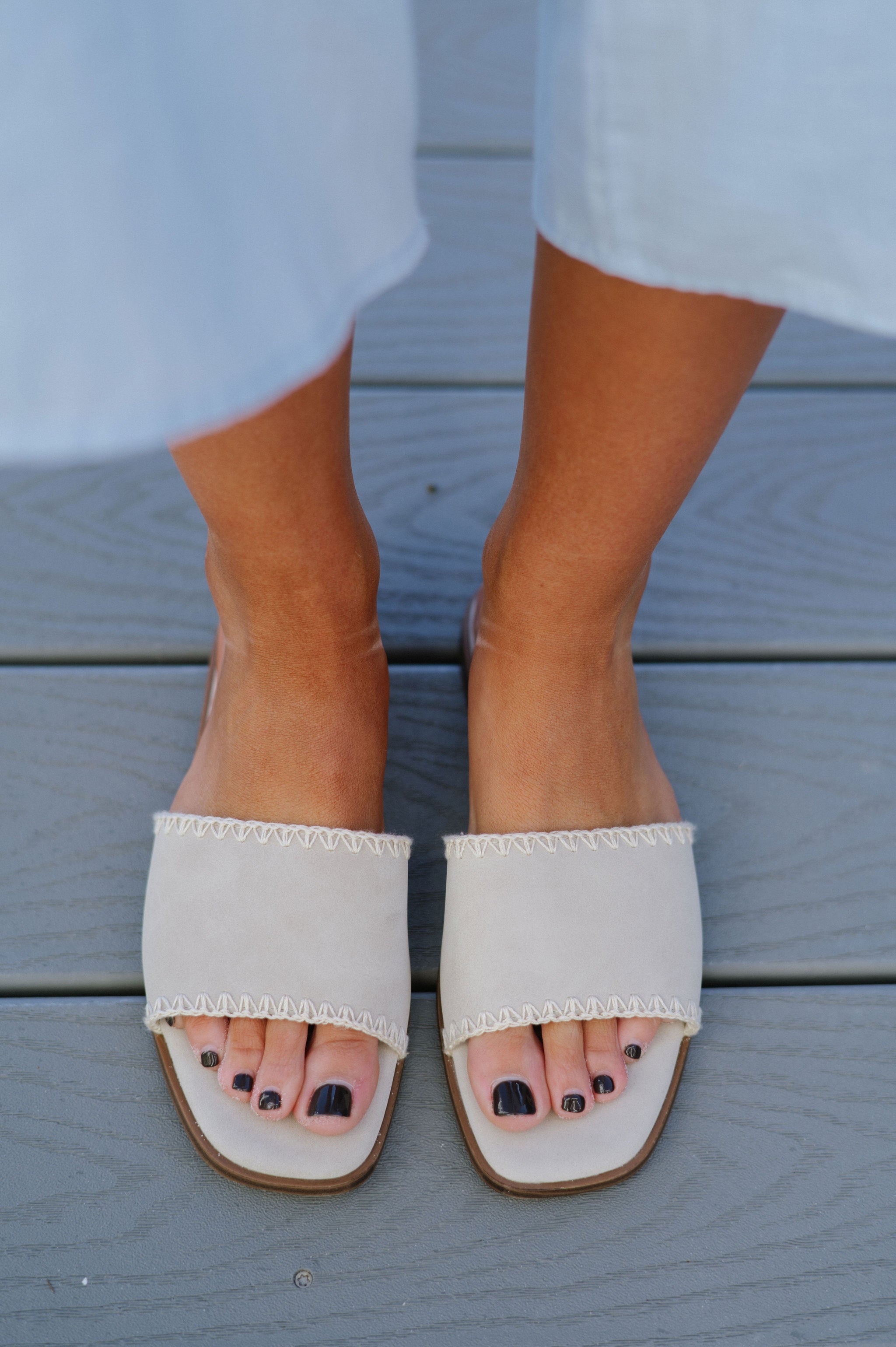 Emmie Sandals-Light Grey