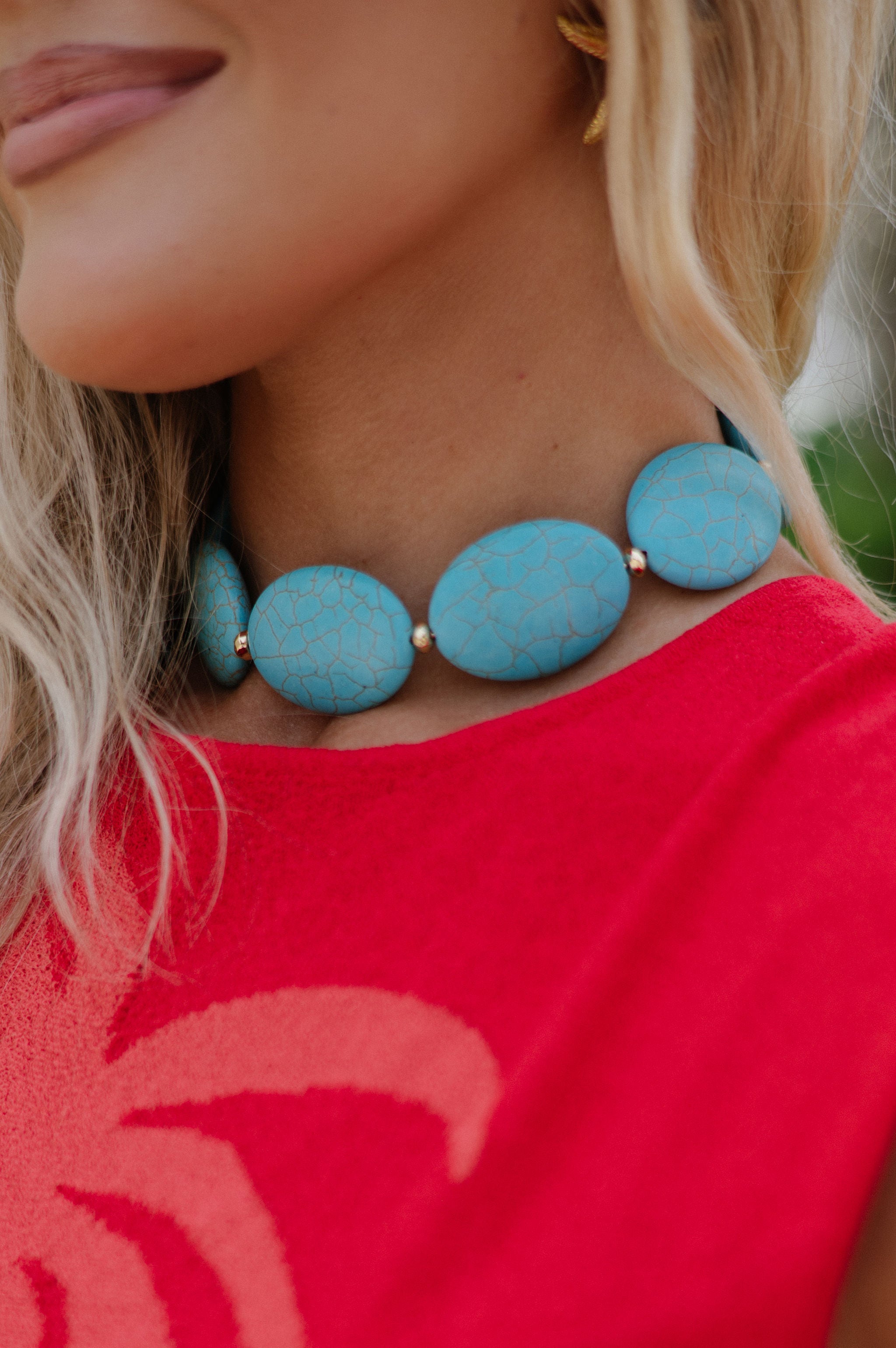 Oval Stones Statement Choker