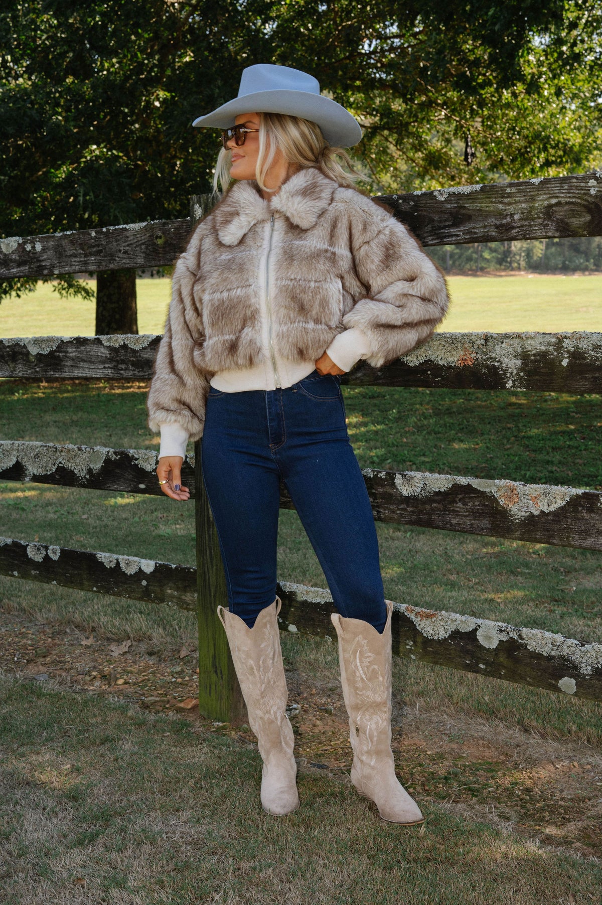Mia Faux Fur Jacket-Taupe