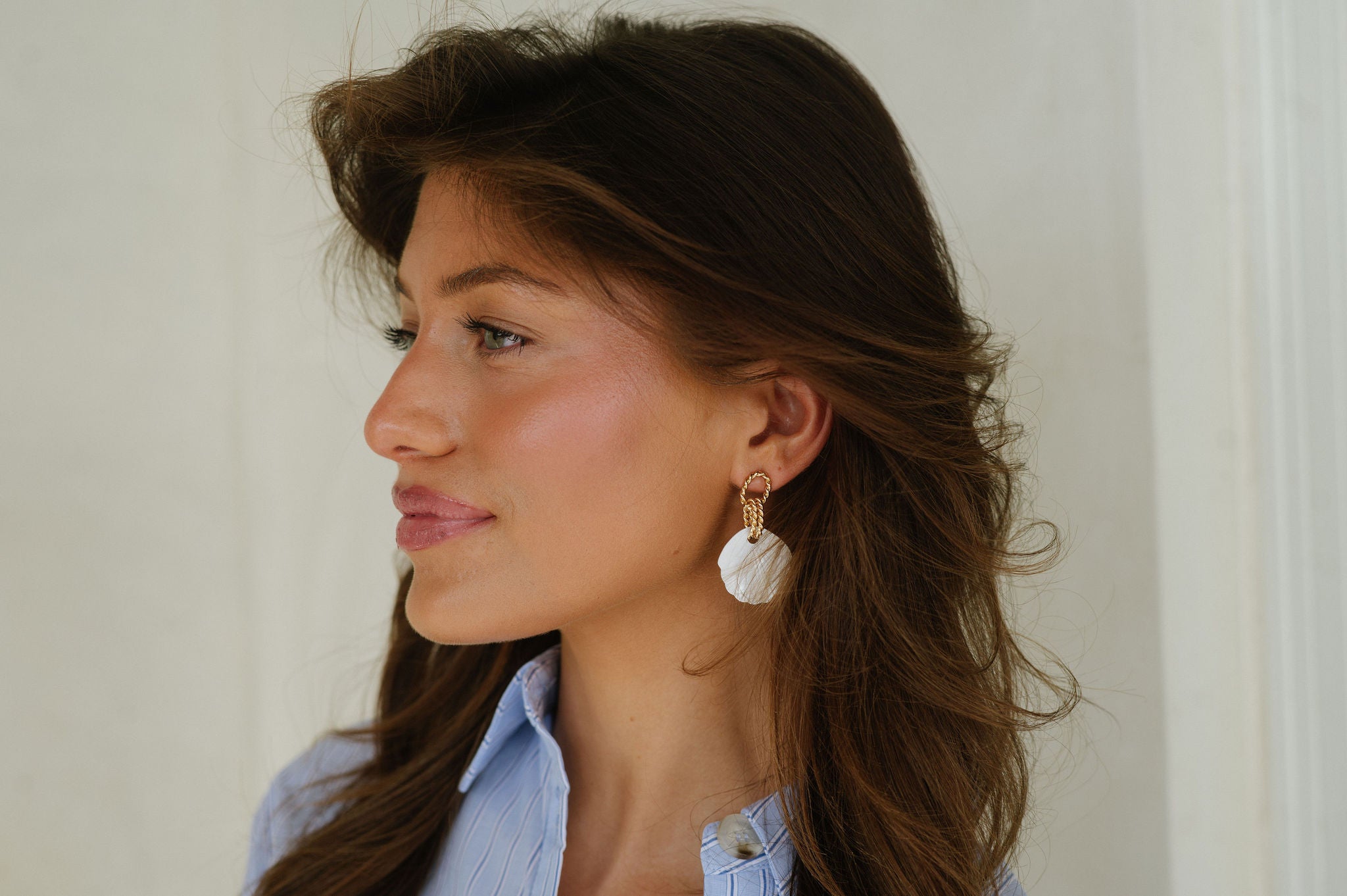 Marina Shell Earrings - Gold