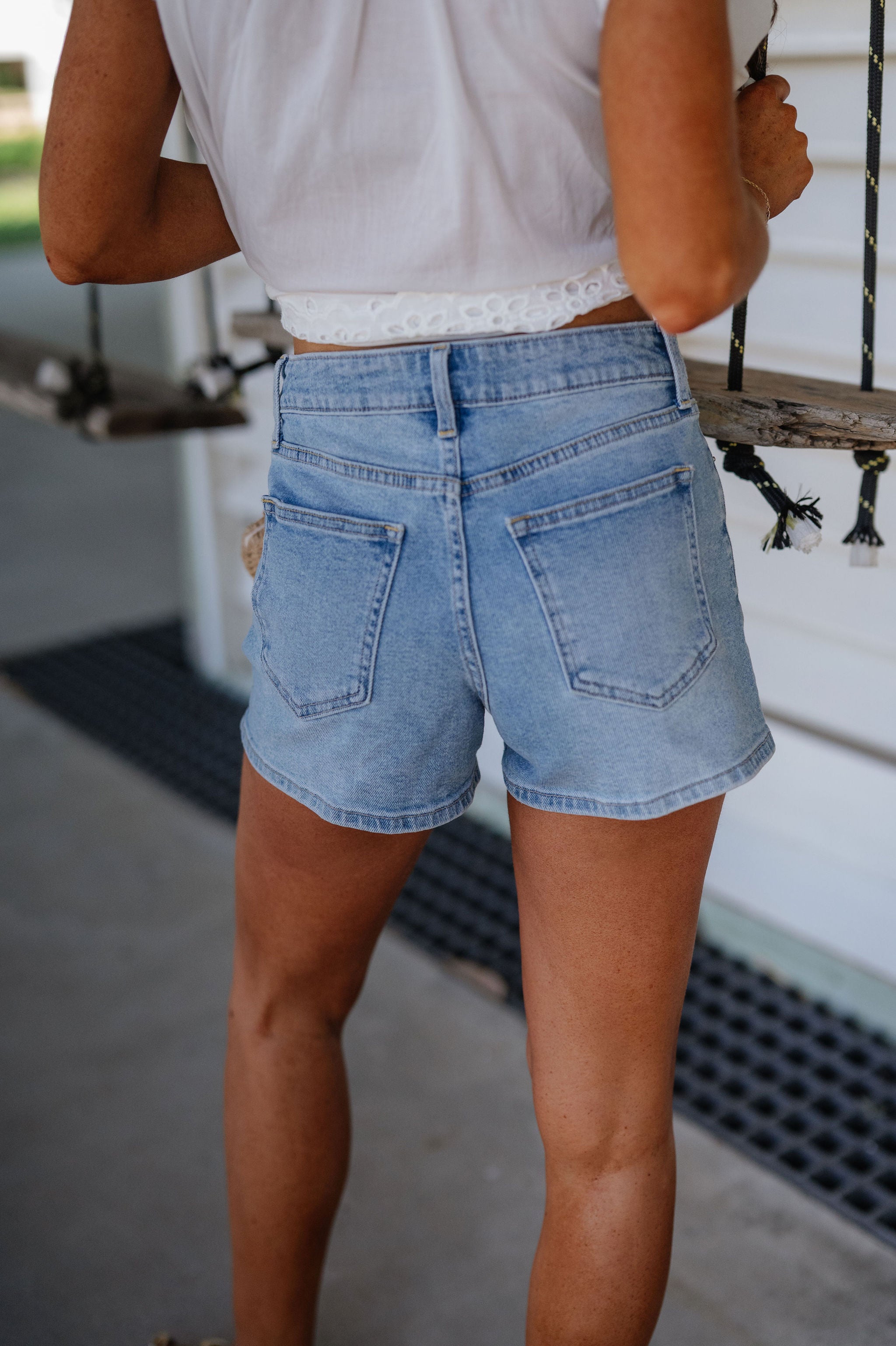 Nelli Short-Light Denim