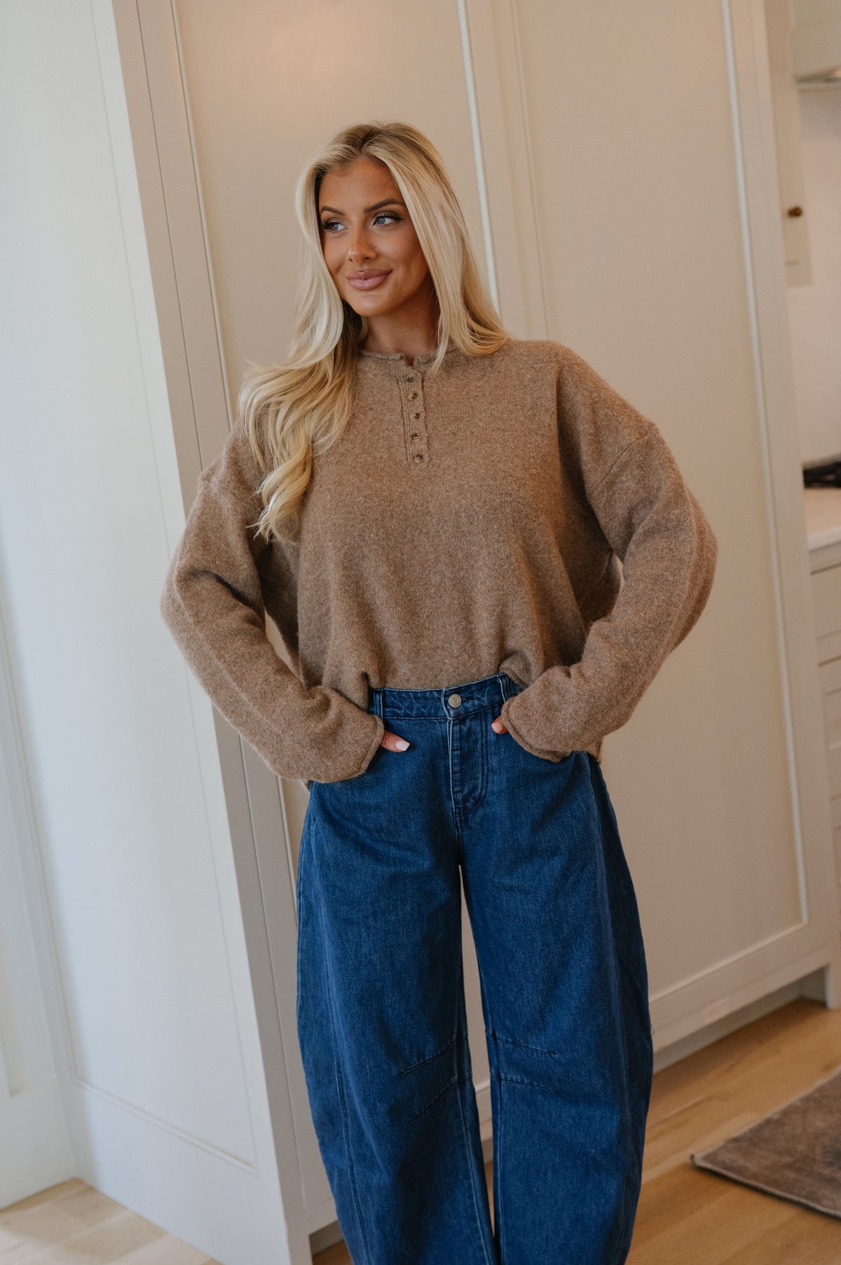 Jackson Henley Sweater-Mocha