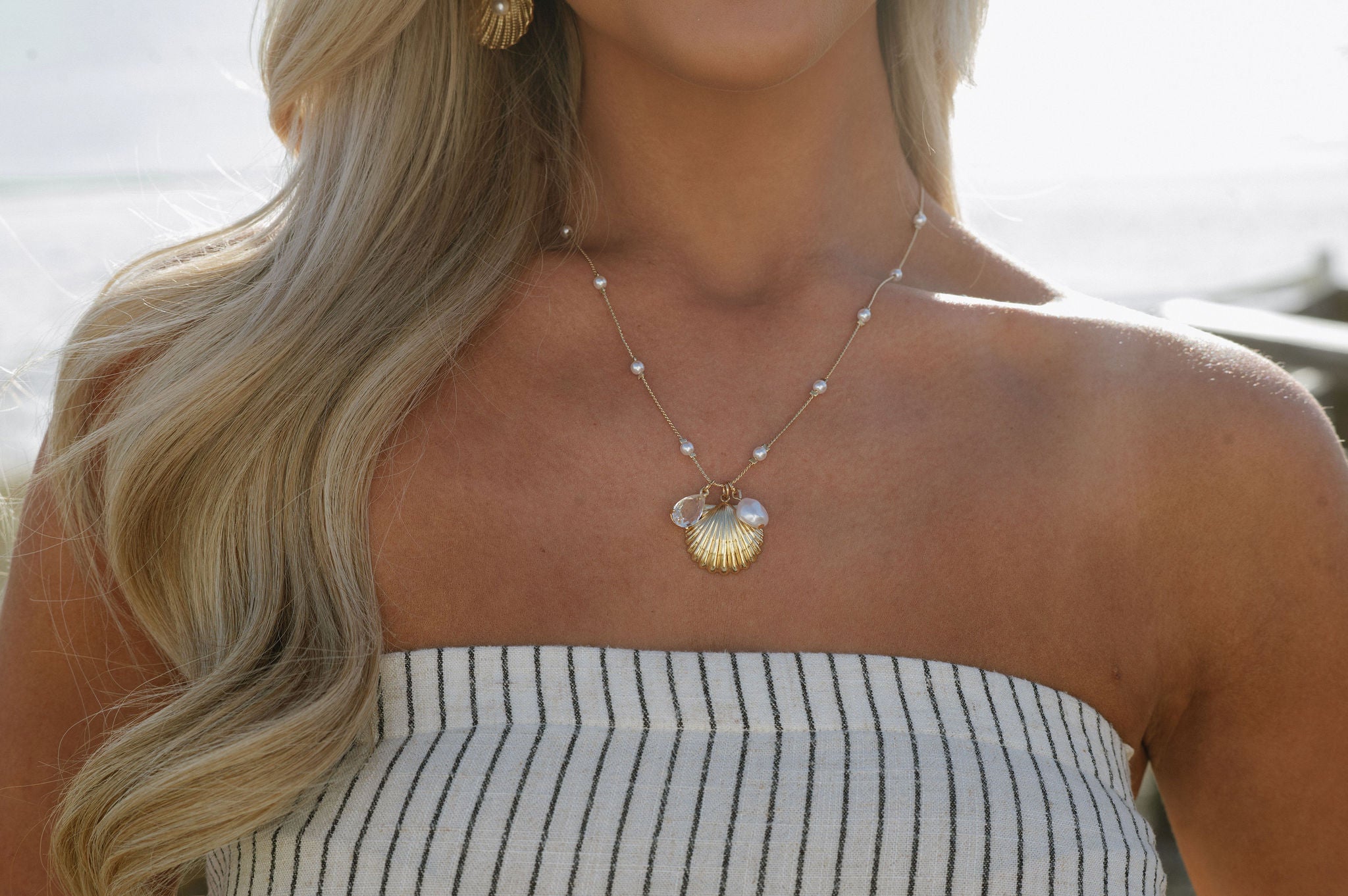 Ariel Shell Necklace - Gold