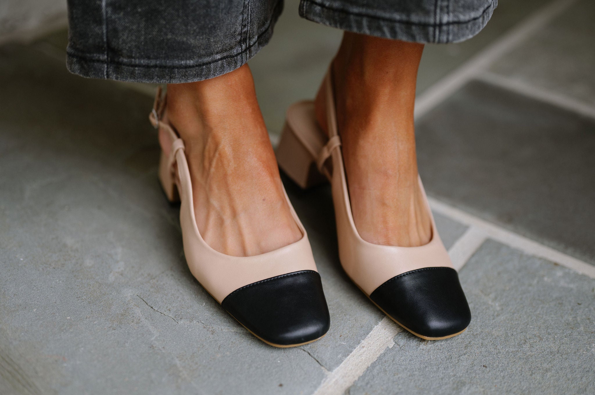 Venue Slingback Pumps- Nude