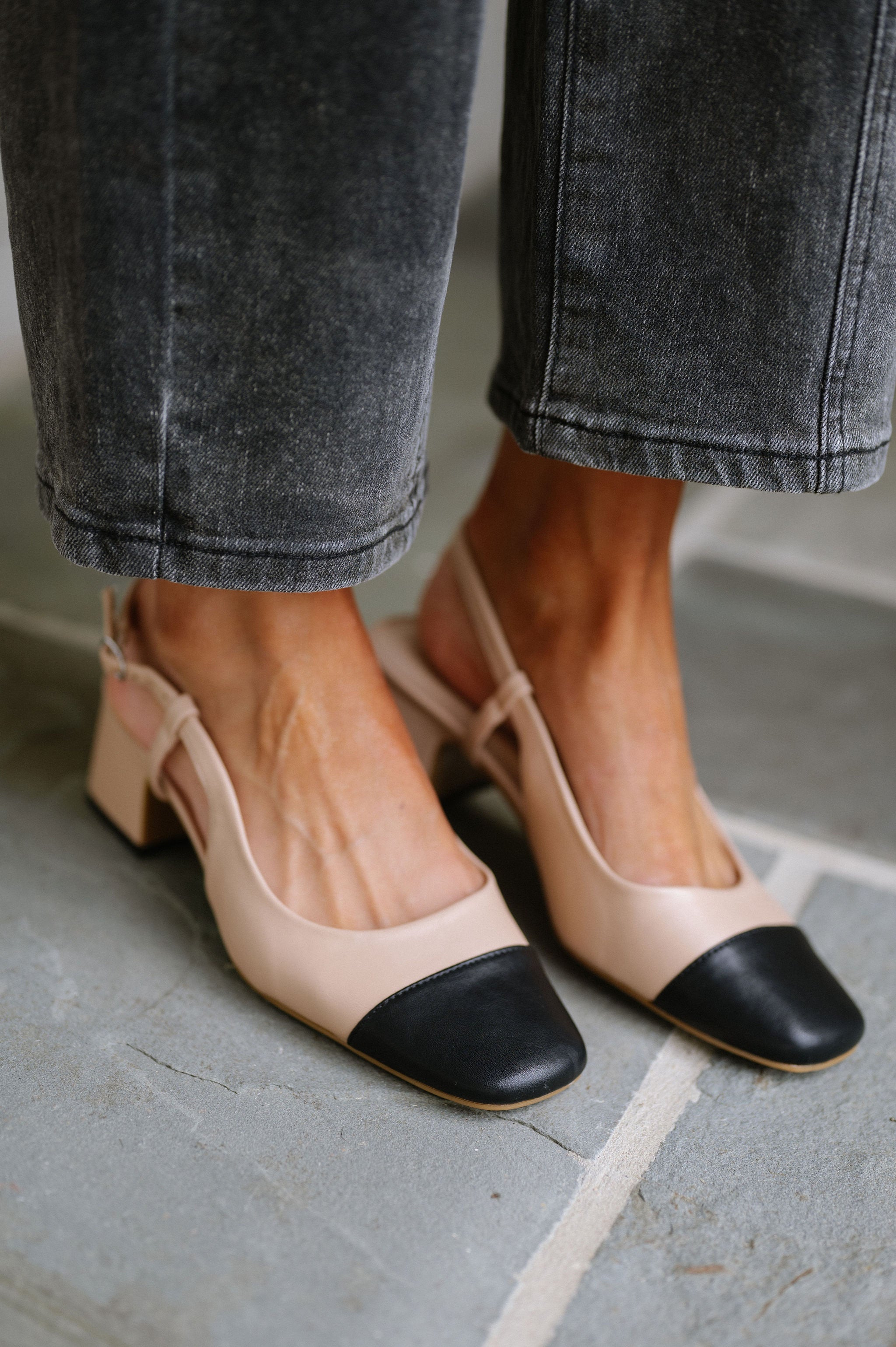 Venue Slingback Pumps- Nude