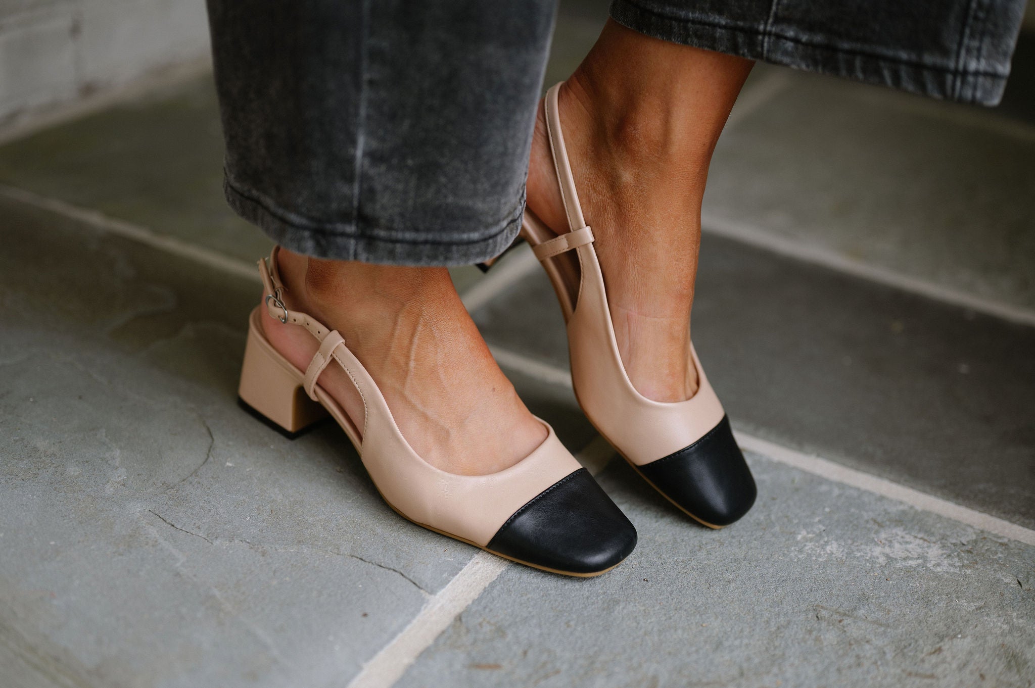 Venue Slingback Pumps- Nude