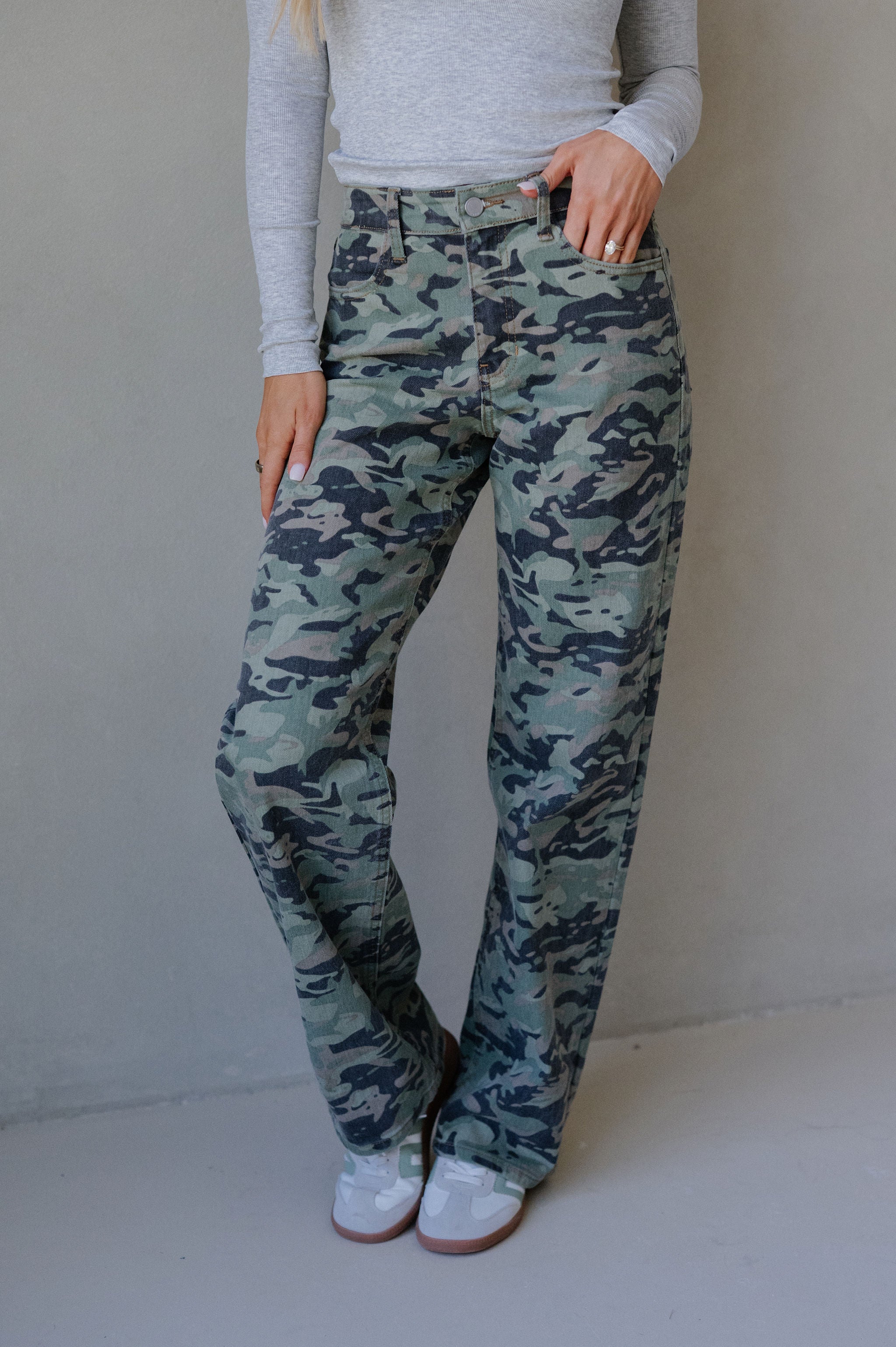 Straight Leg Jeans-Camo