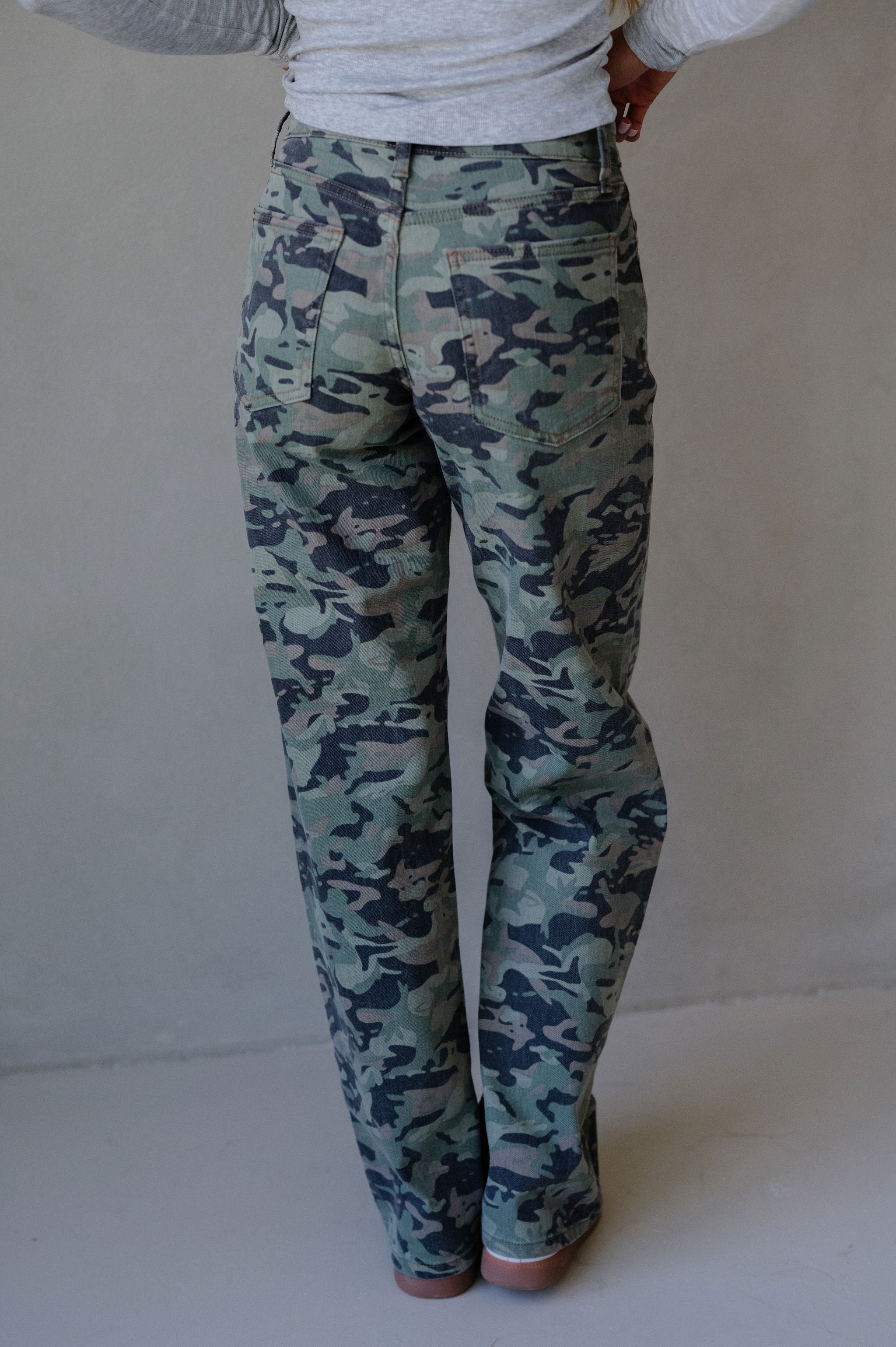 Straight Leg Jeans-Camo
