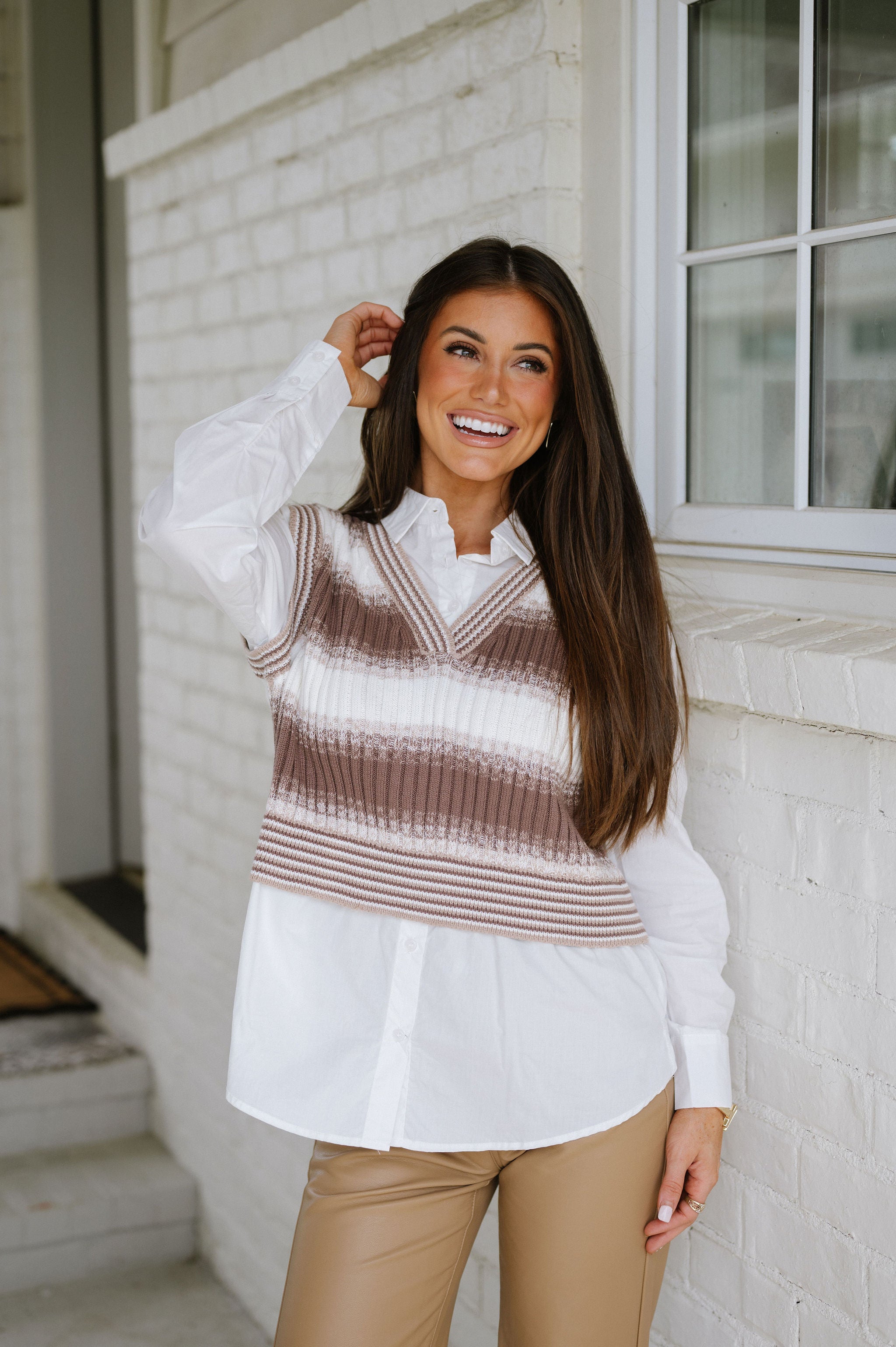 Roy Vest Sweater Top-White/Brown