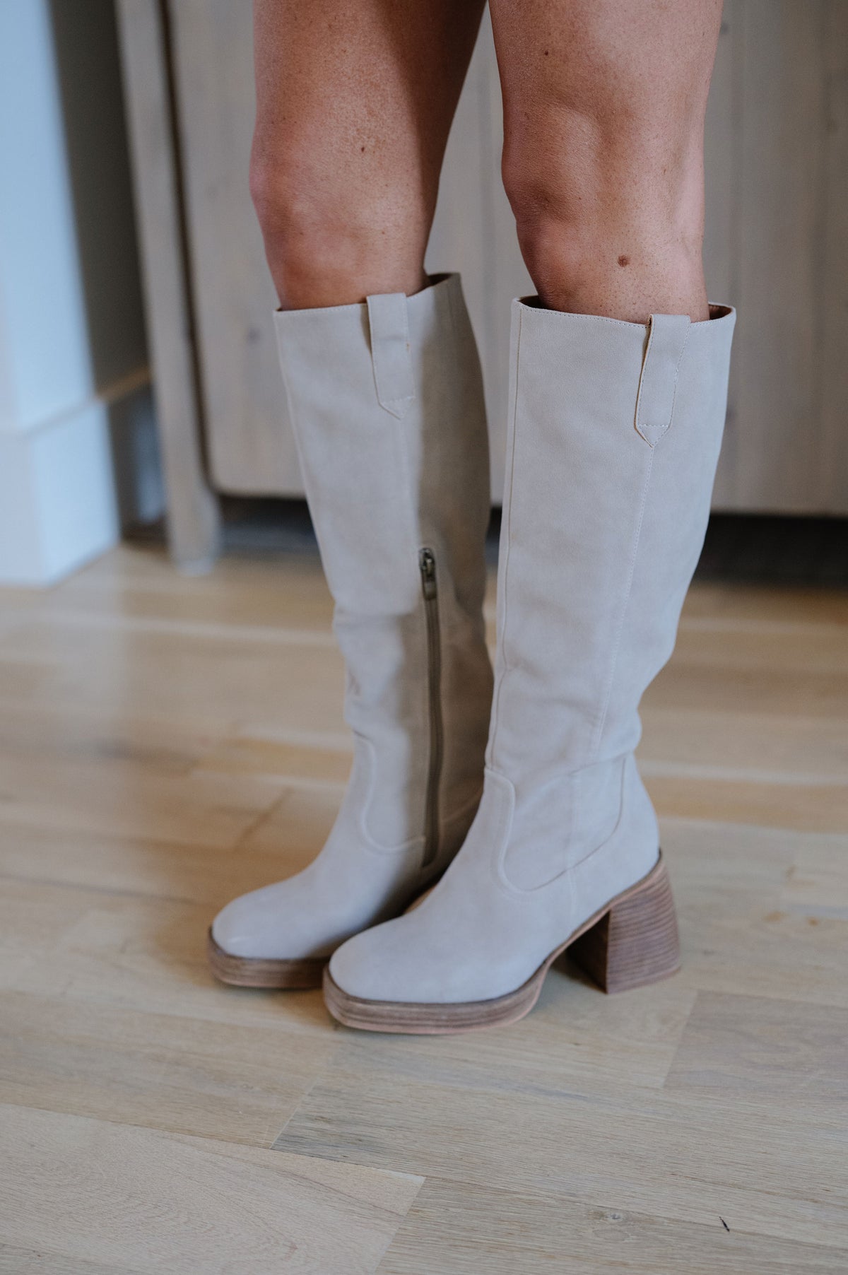 Alyssa Chunky Boot-Taupe