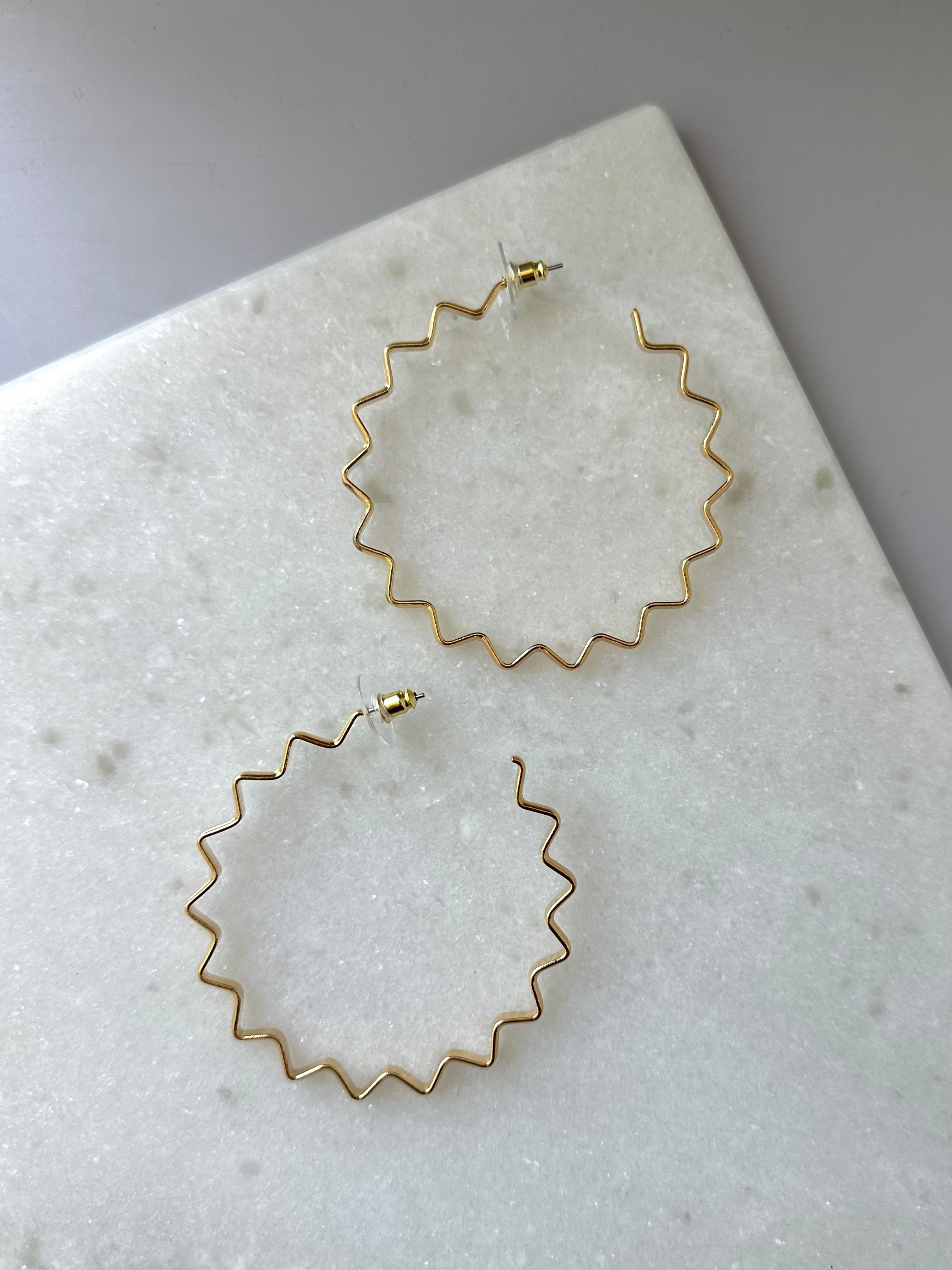 Wave Hoop Earrings-Gold