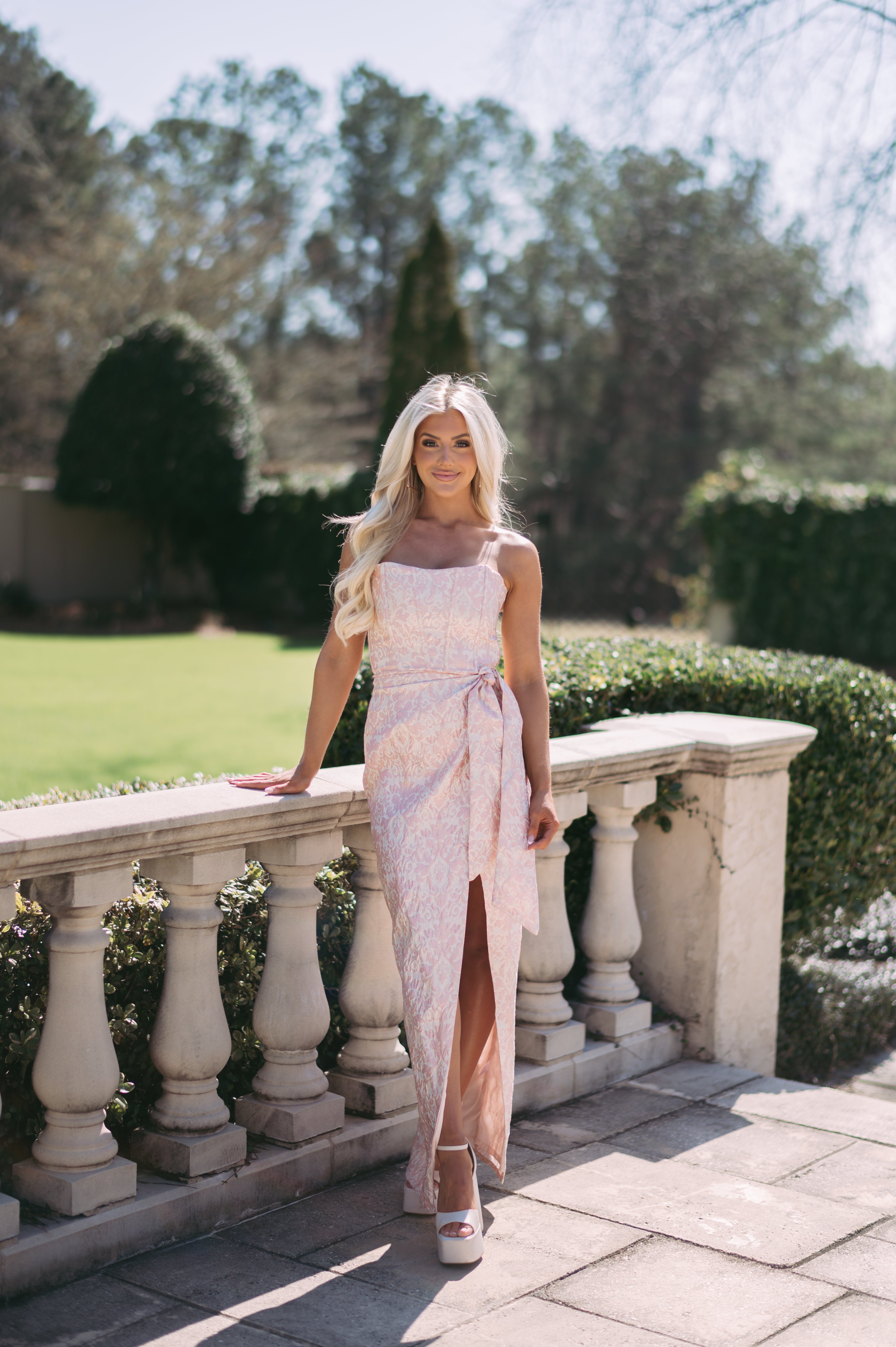 Ella Jacquard Midi Dress- Pink/Gold
