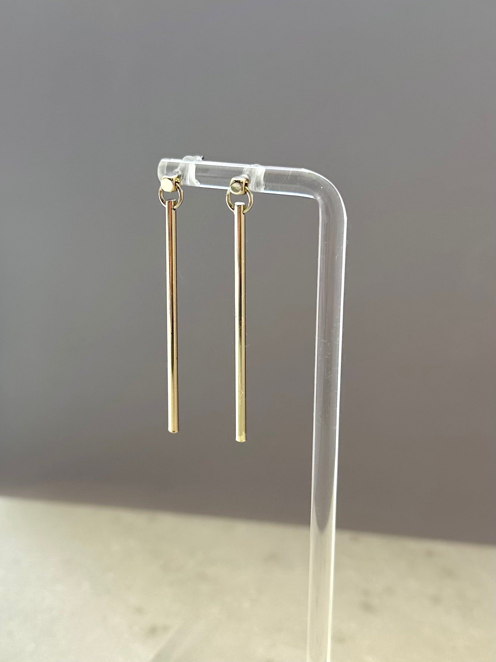 Carson Bar Earrings-Gold