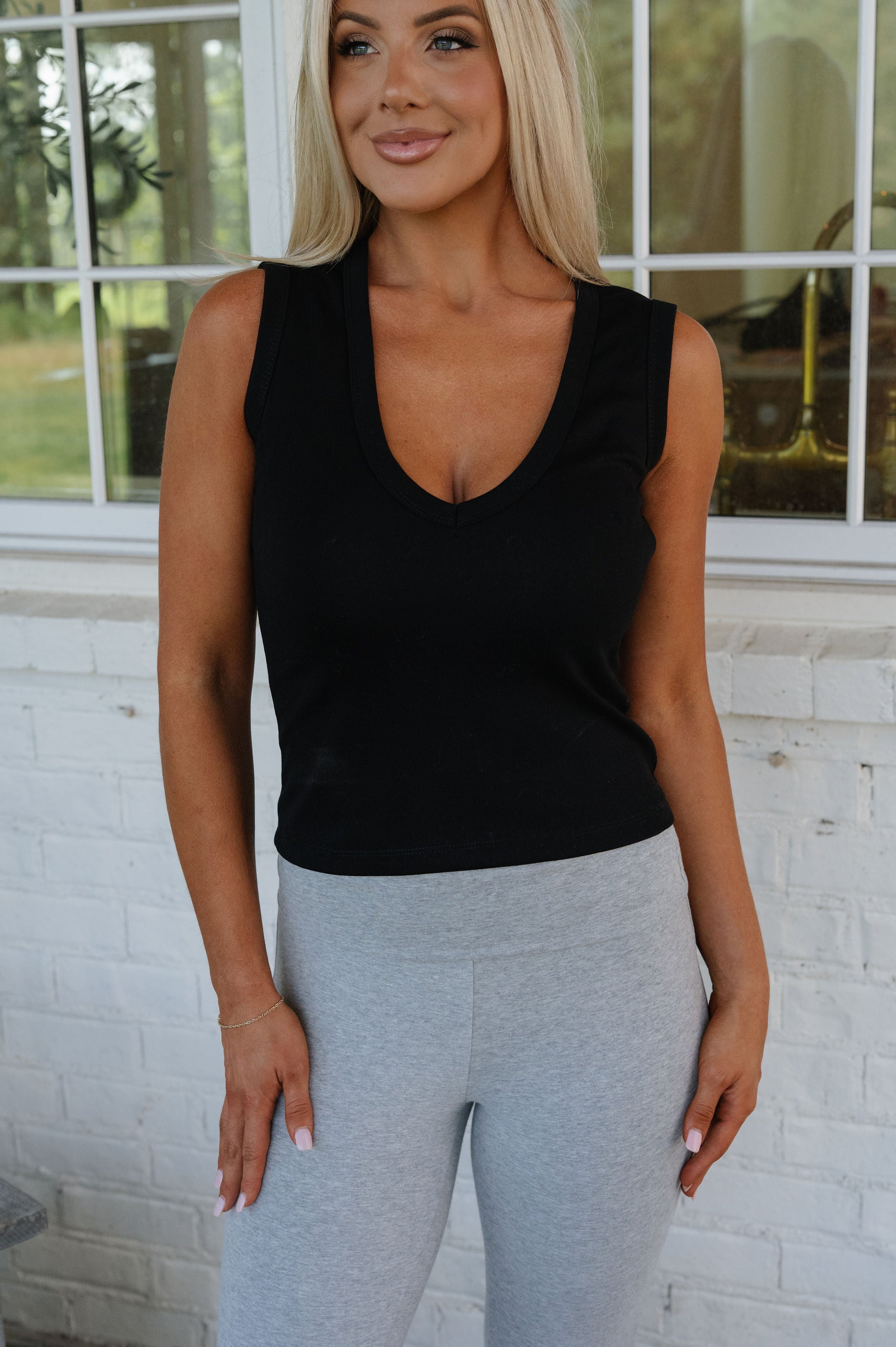 Kenny V-Neck Tank-Black