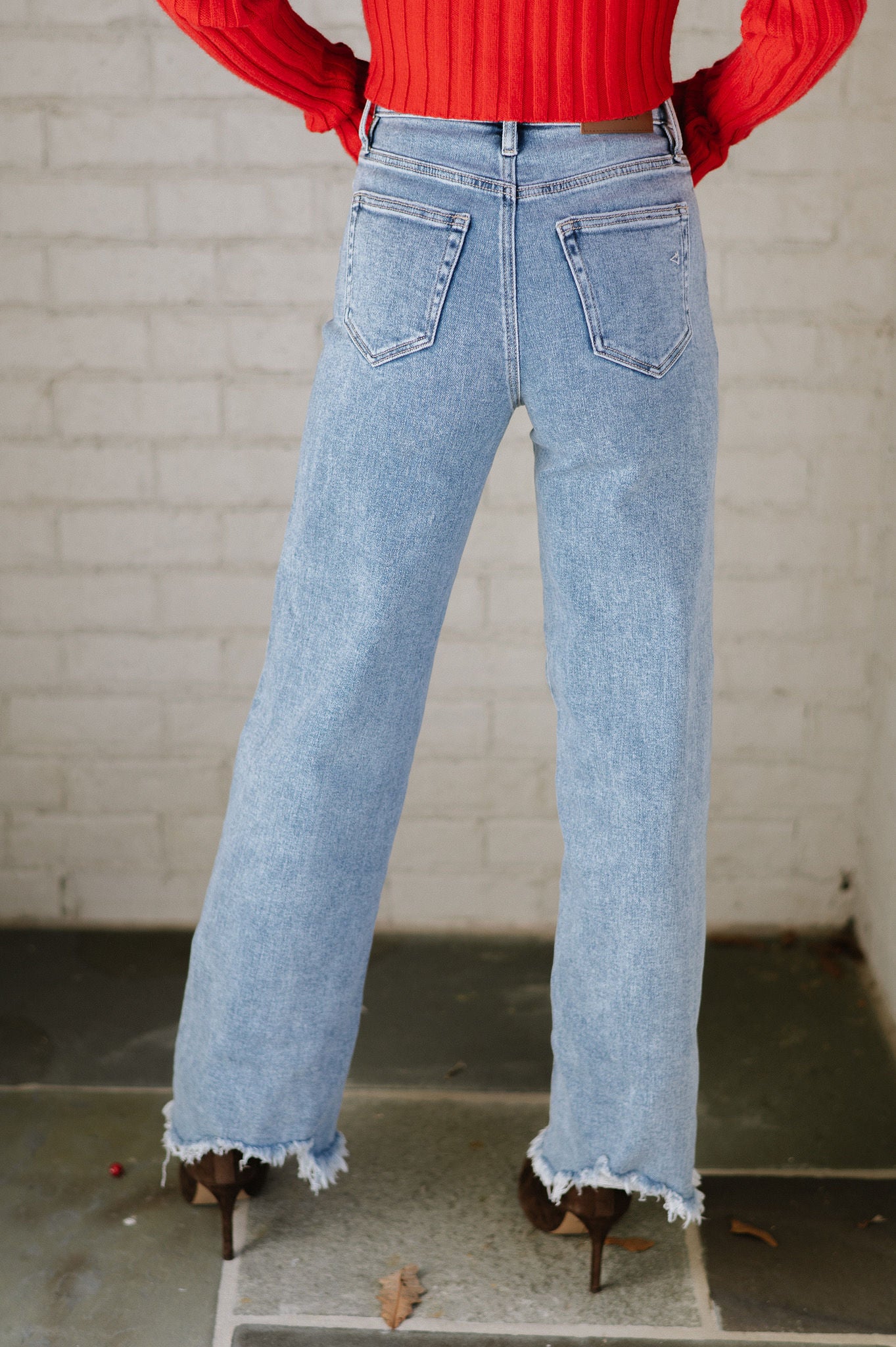 Logan Dad Jeans- Medium Wash