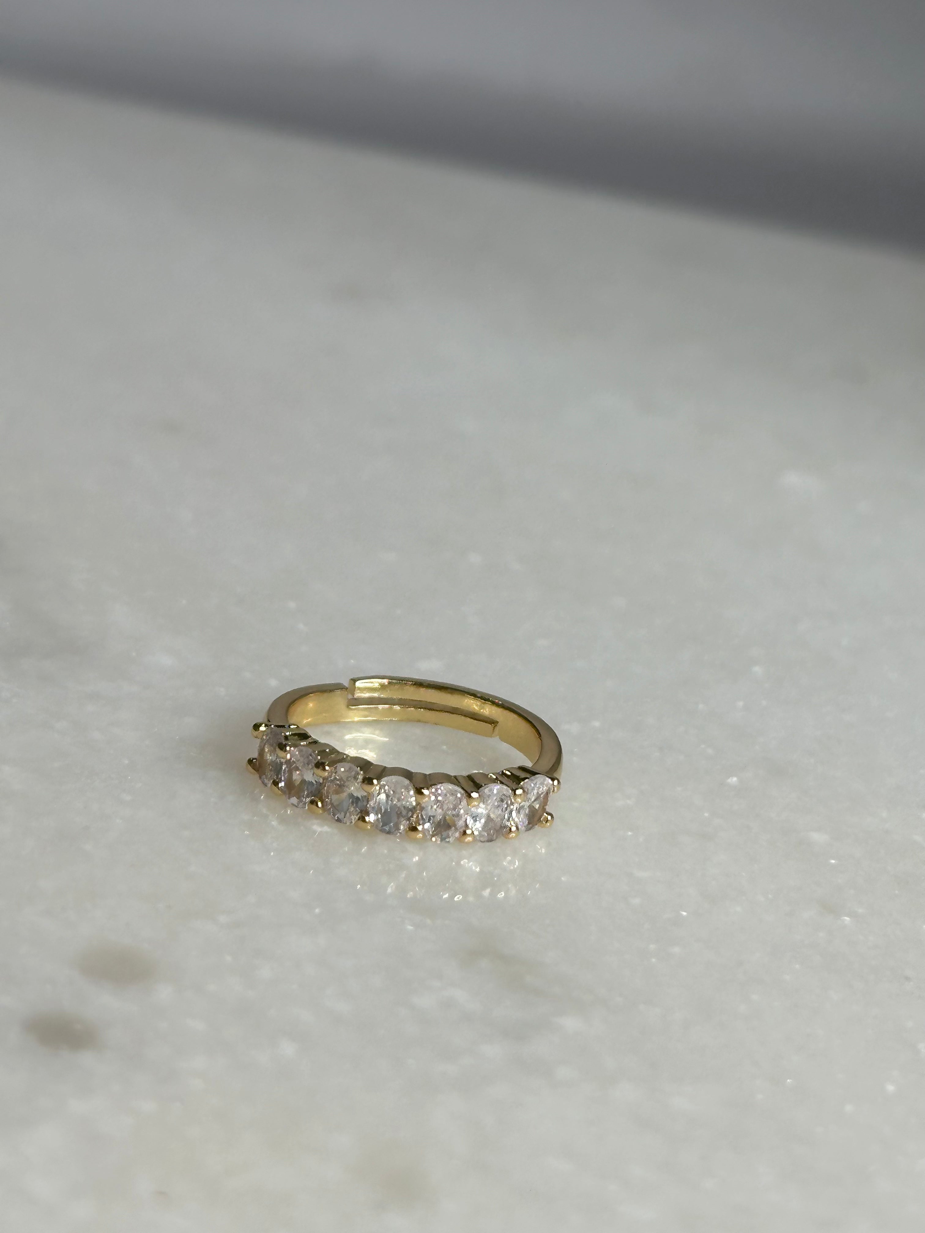 Lesley Crystal Ring