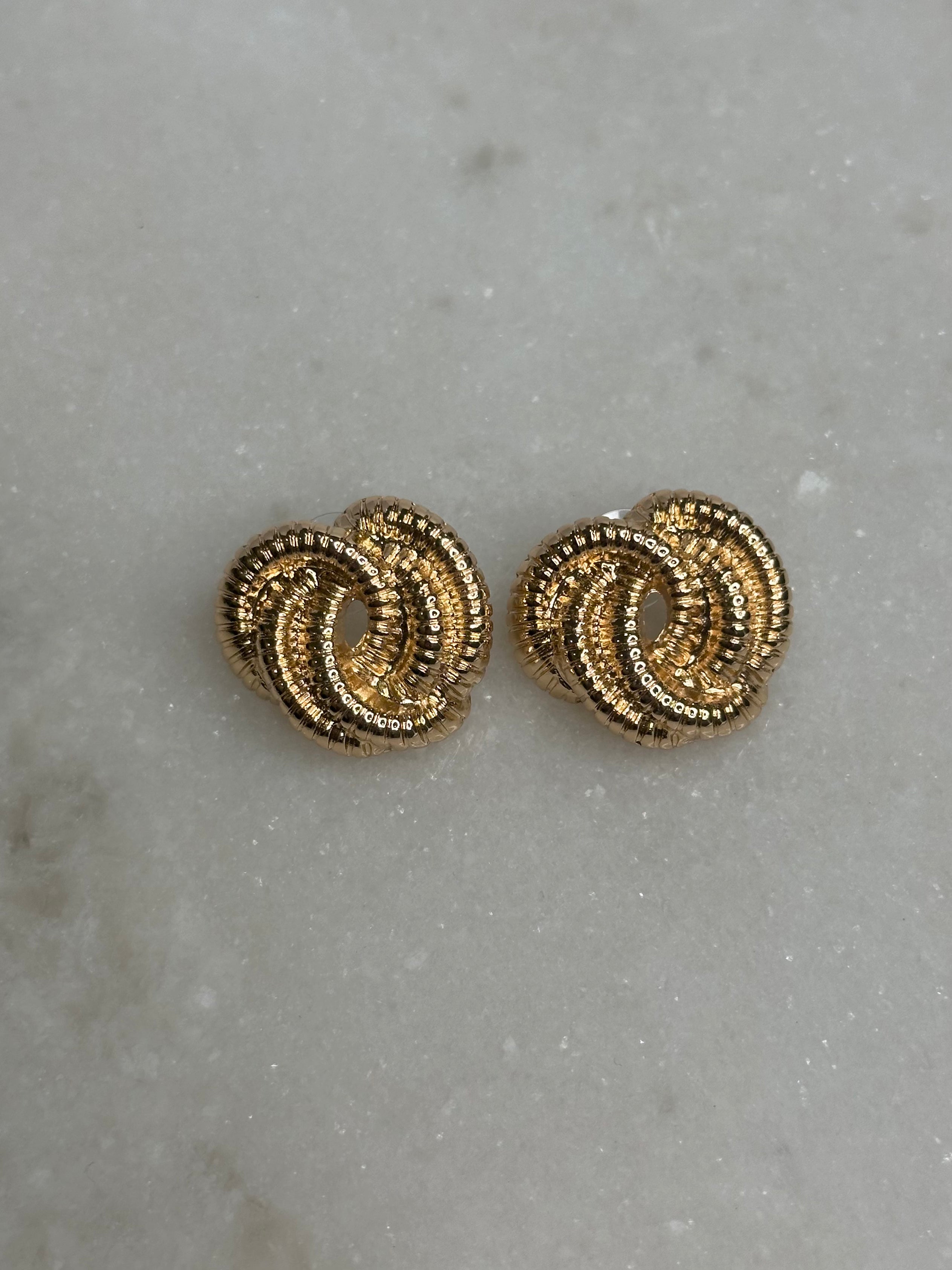 Knotted Textured Studs - Gold