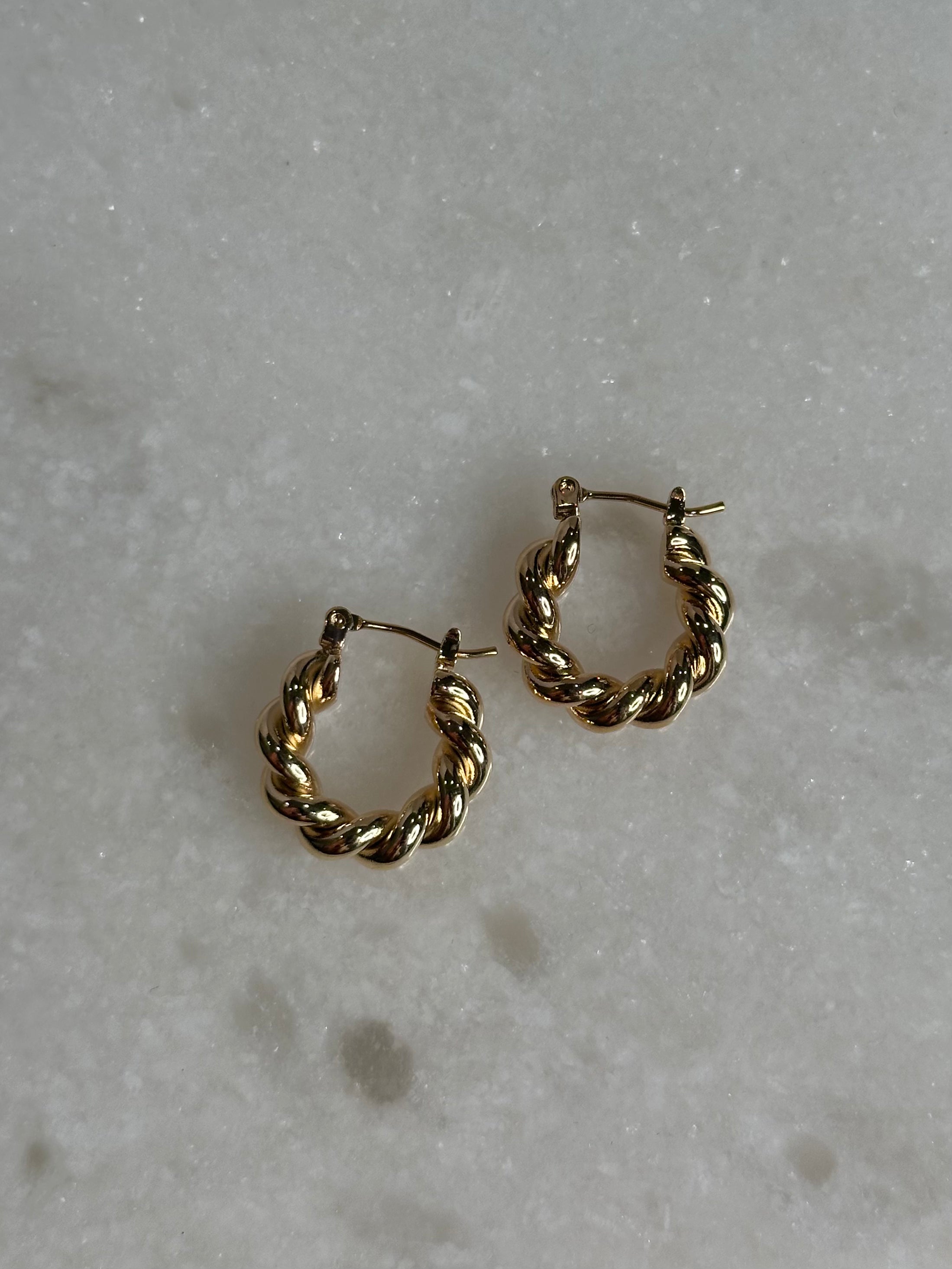 Lancaster Twisted Hoops-Gold