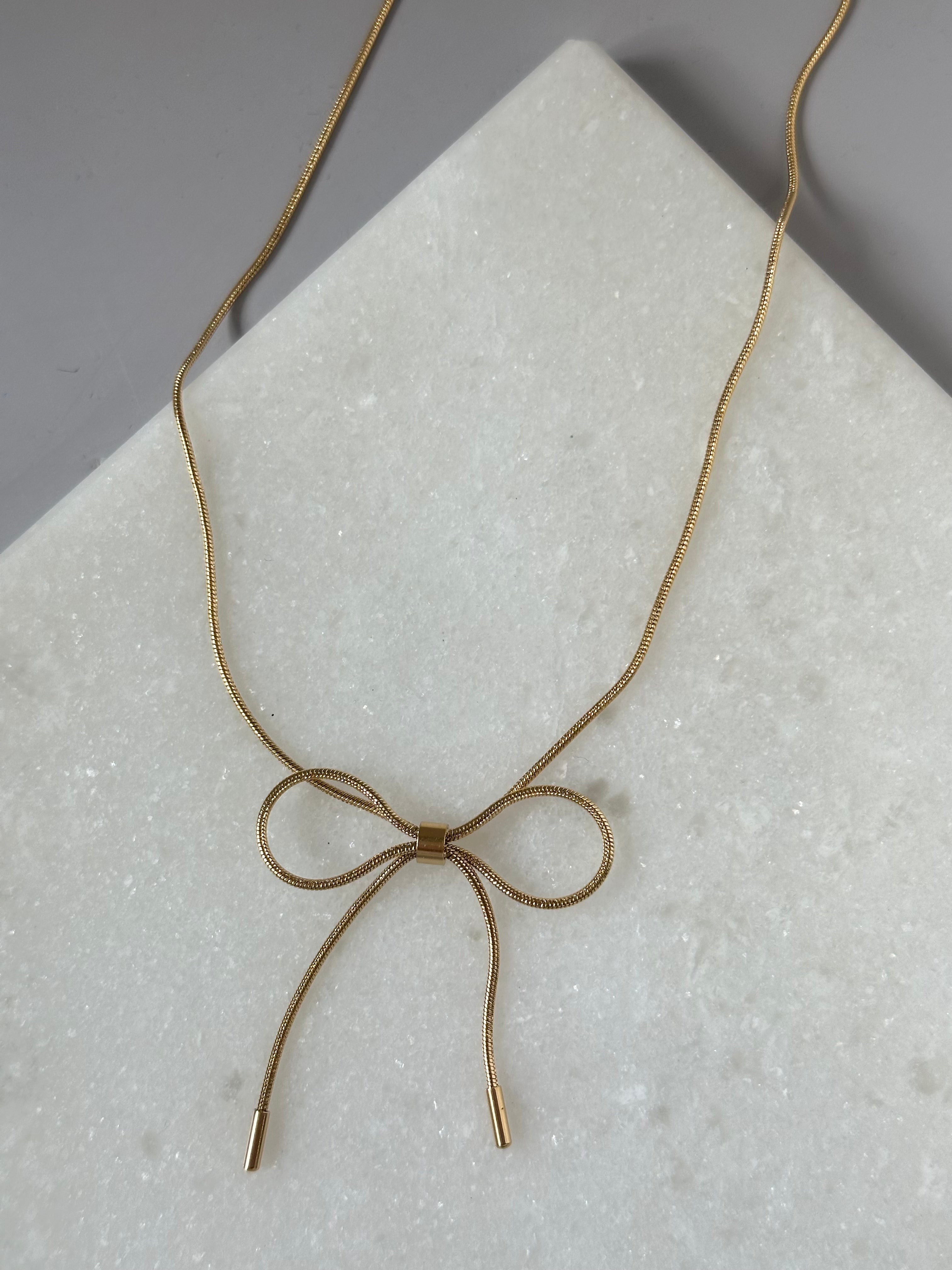 Bow Chain Necklace