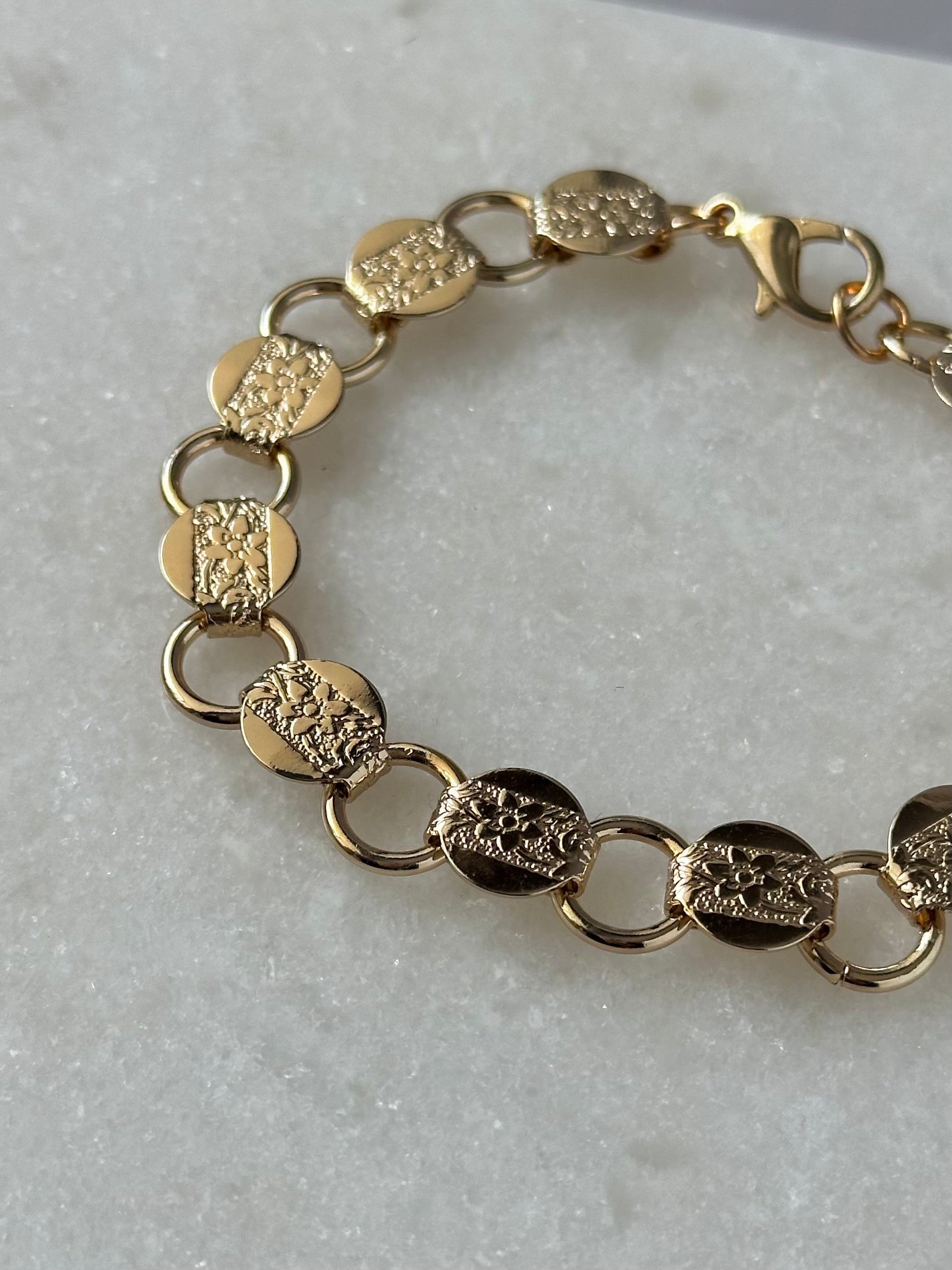 Stranded Token Bracelet-Gold