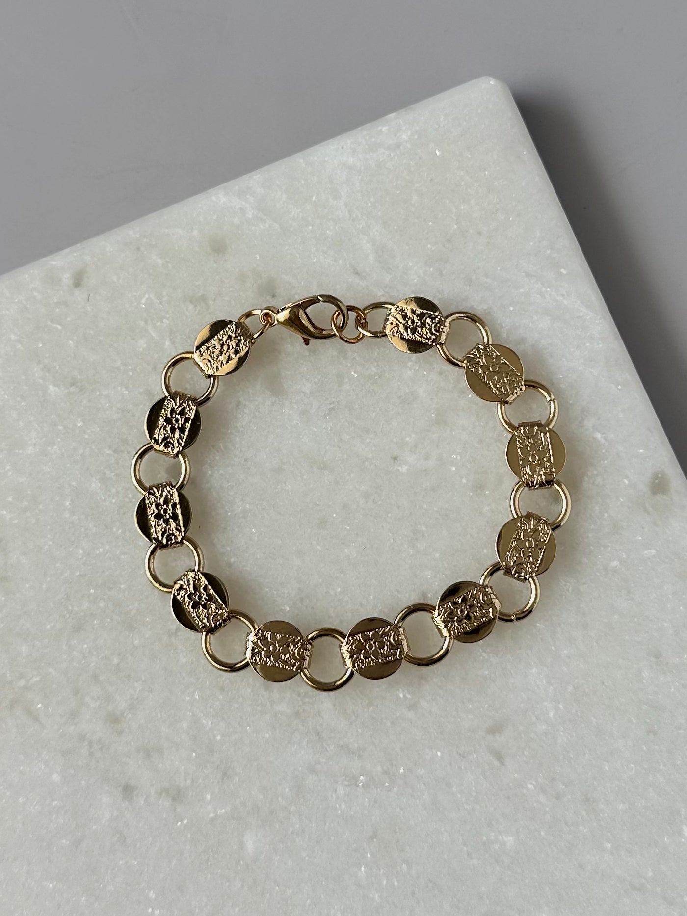 Stranded Token Bracelet-Gold