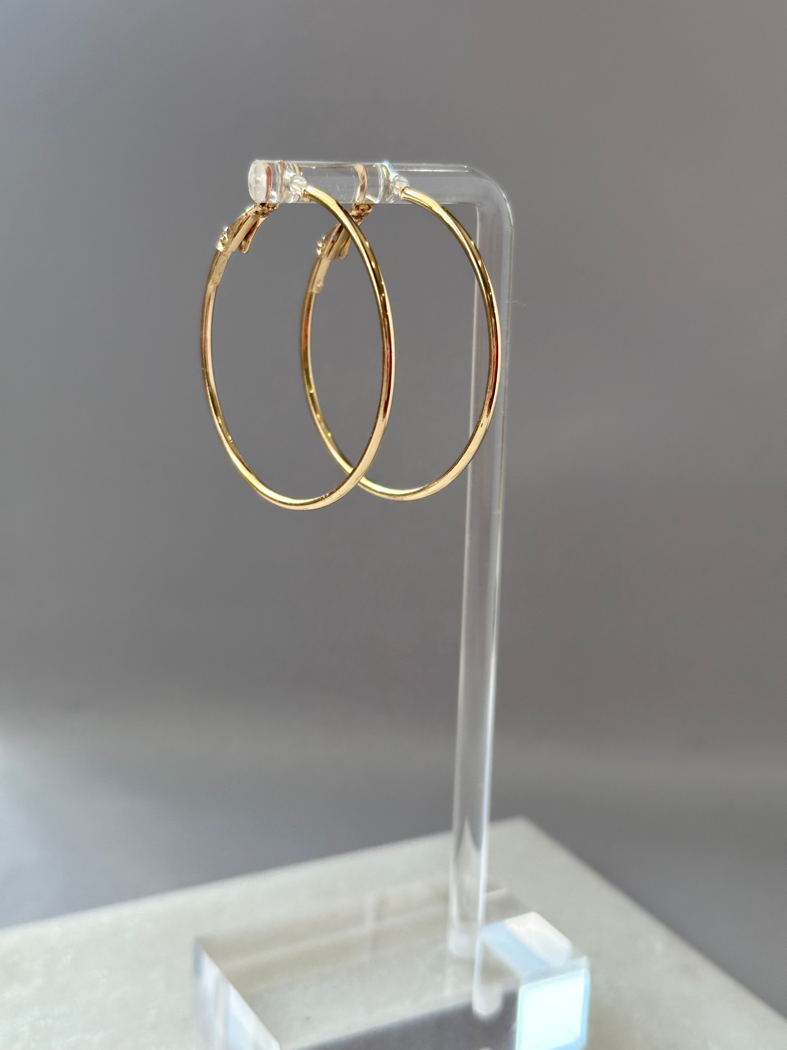 Basic Thin Gold Hoops