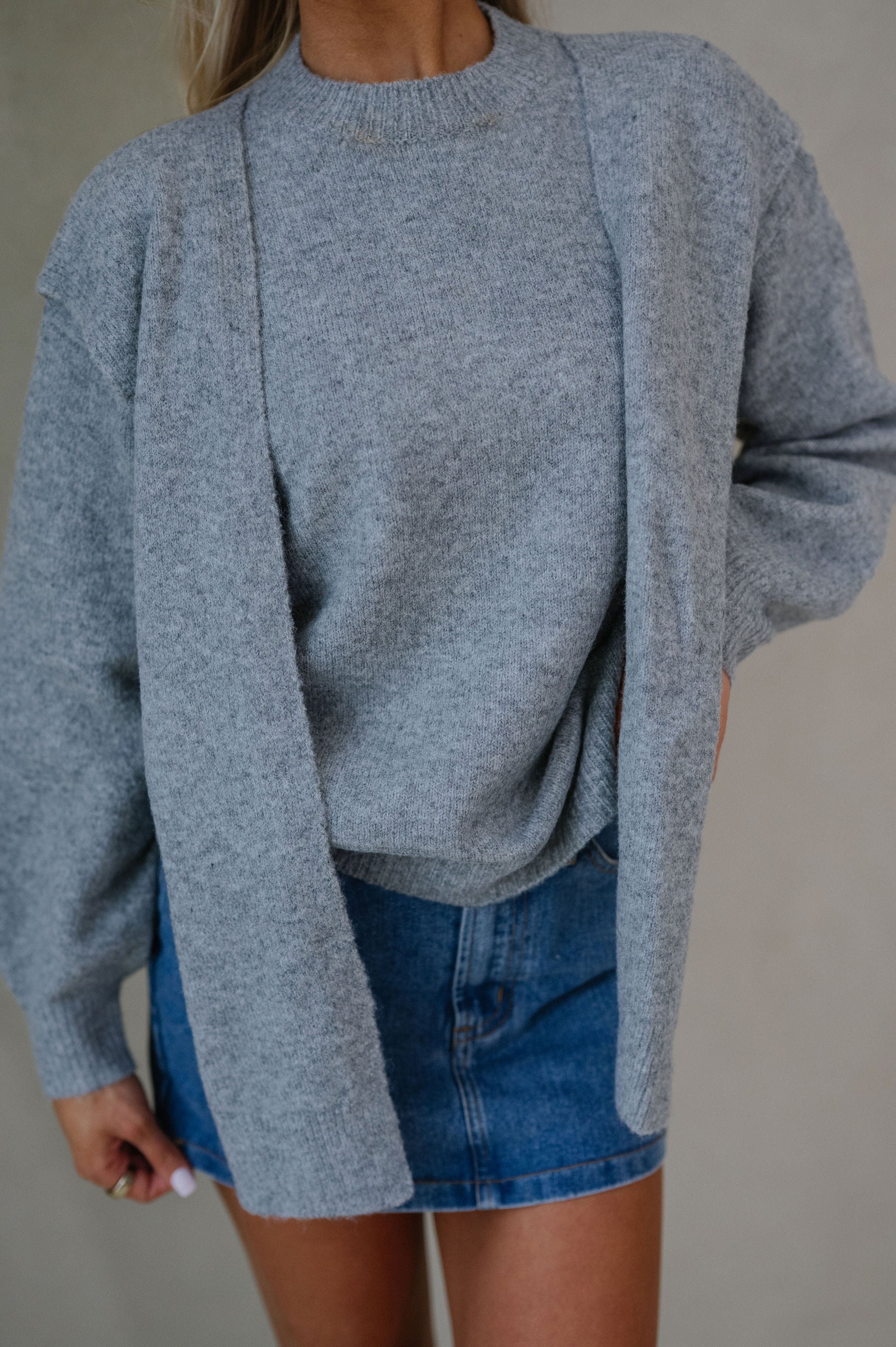 Beau Sweater-Heather Grey