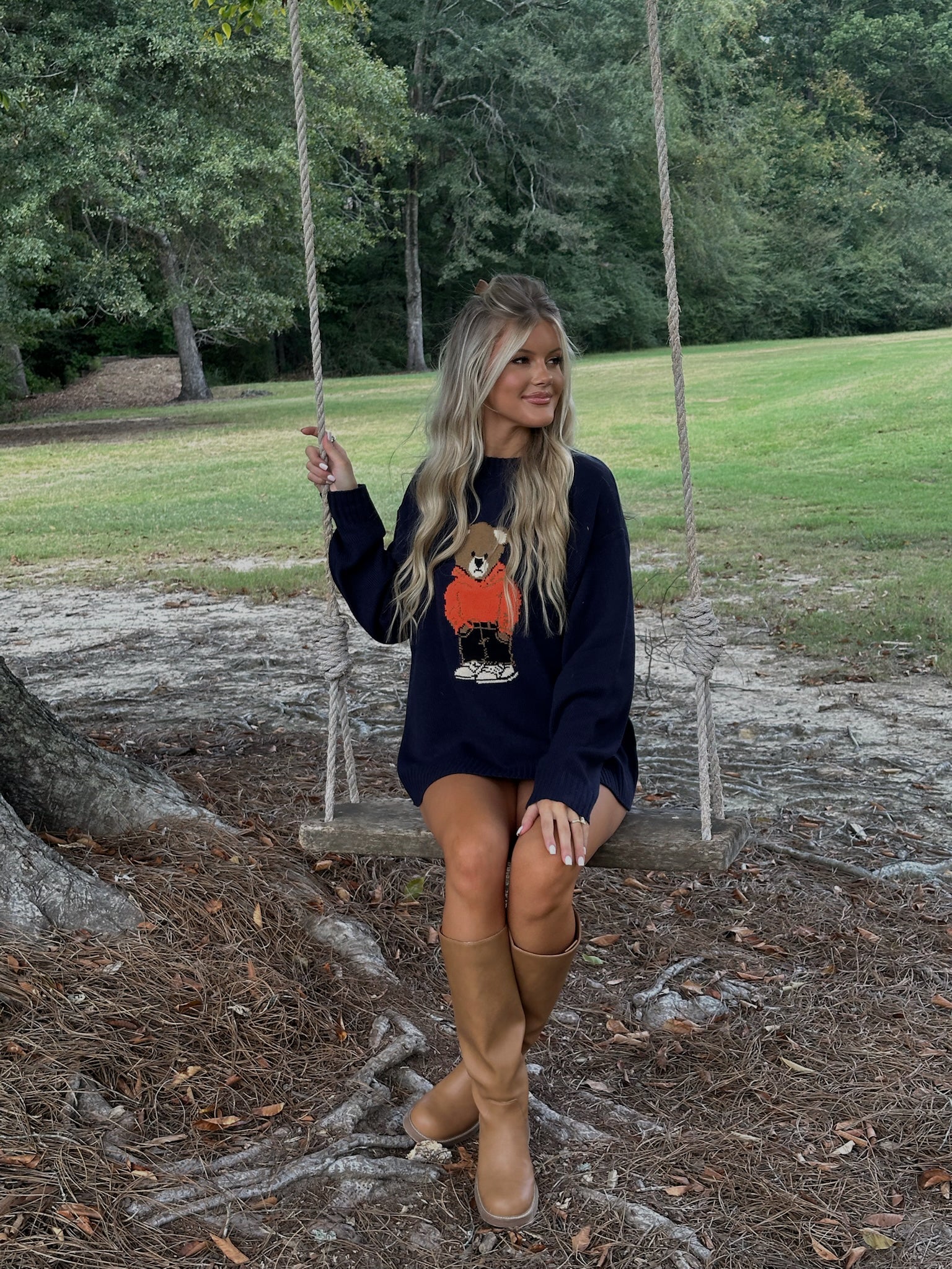 Sweater Bear Top-Navy
