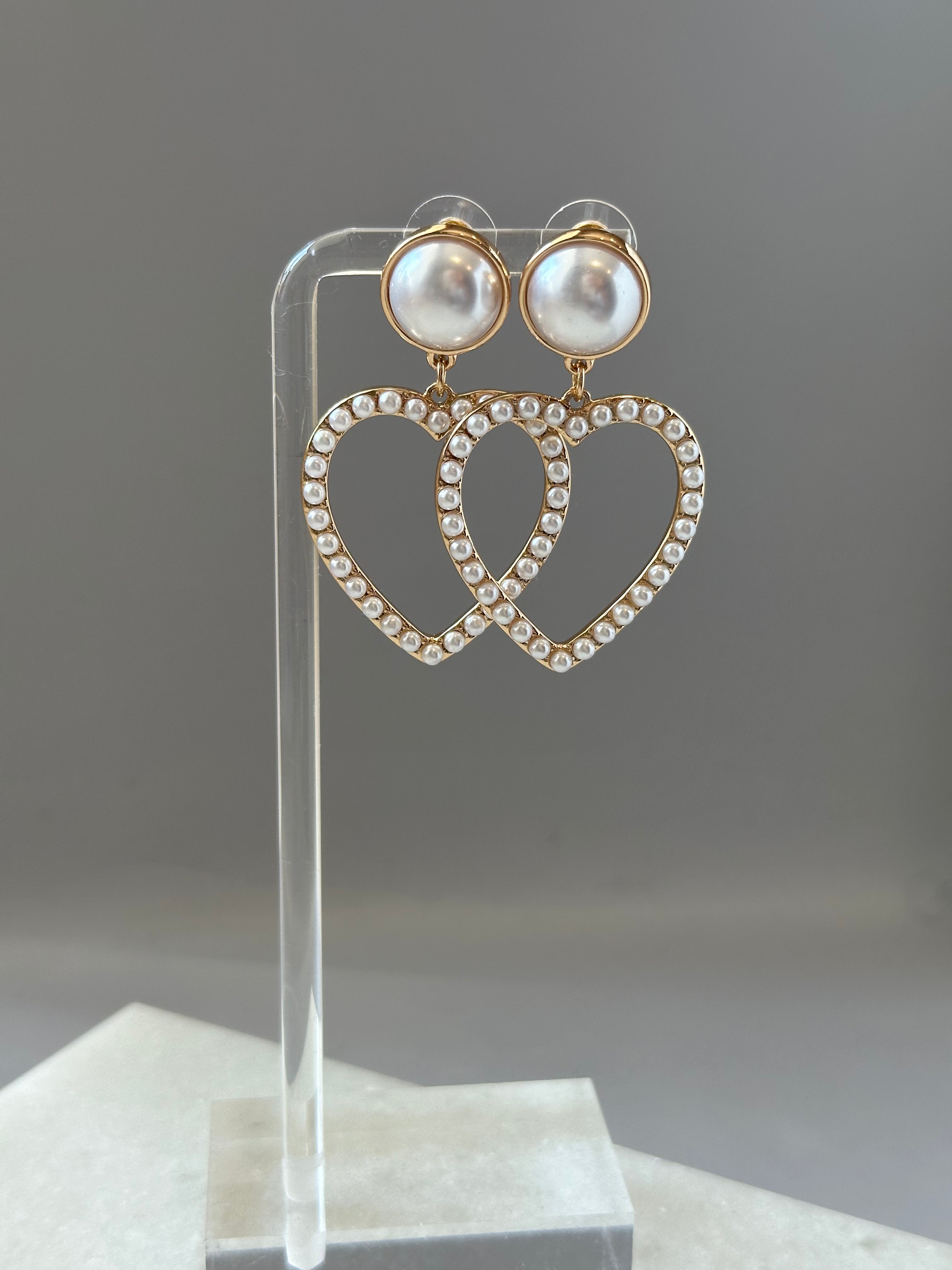 Pearl Heart Earrings-Gold