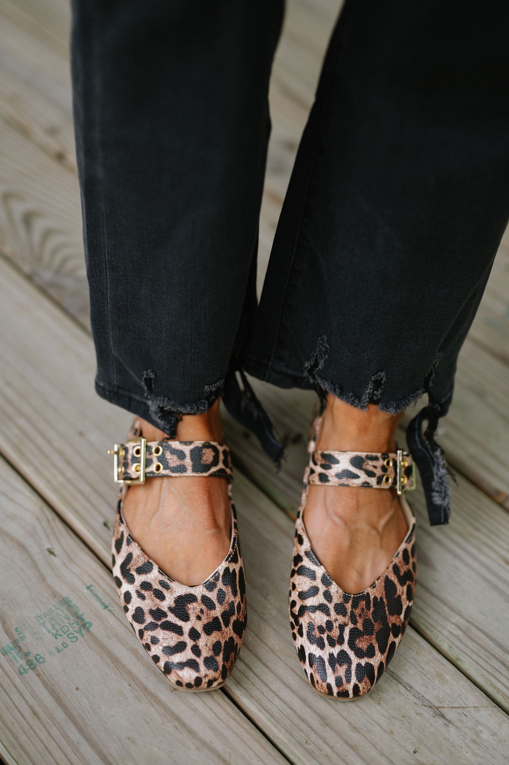 Seabert Flat- Leopard