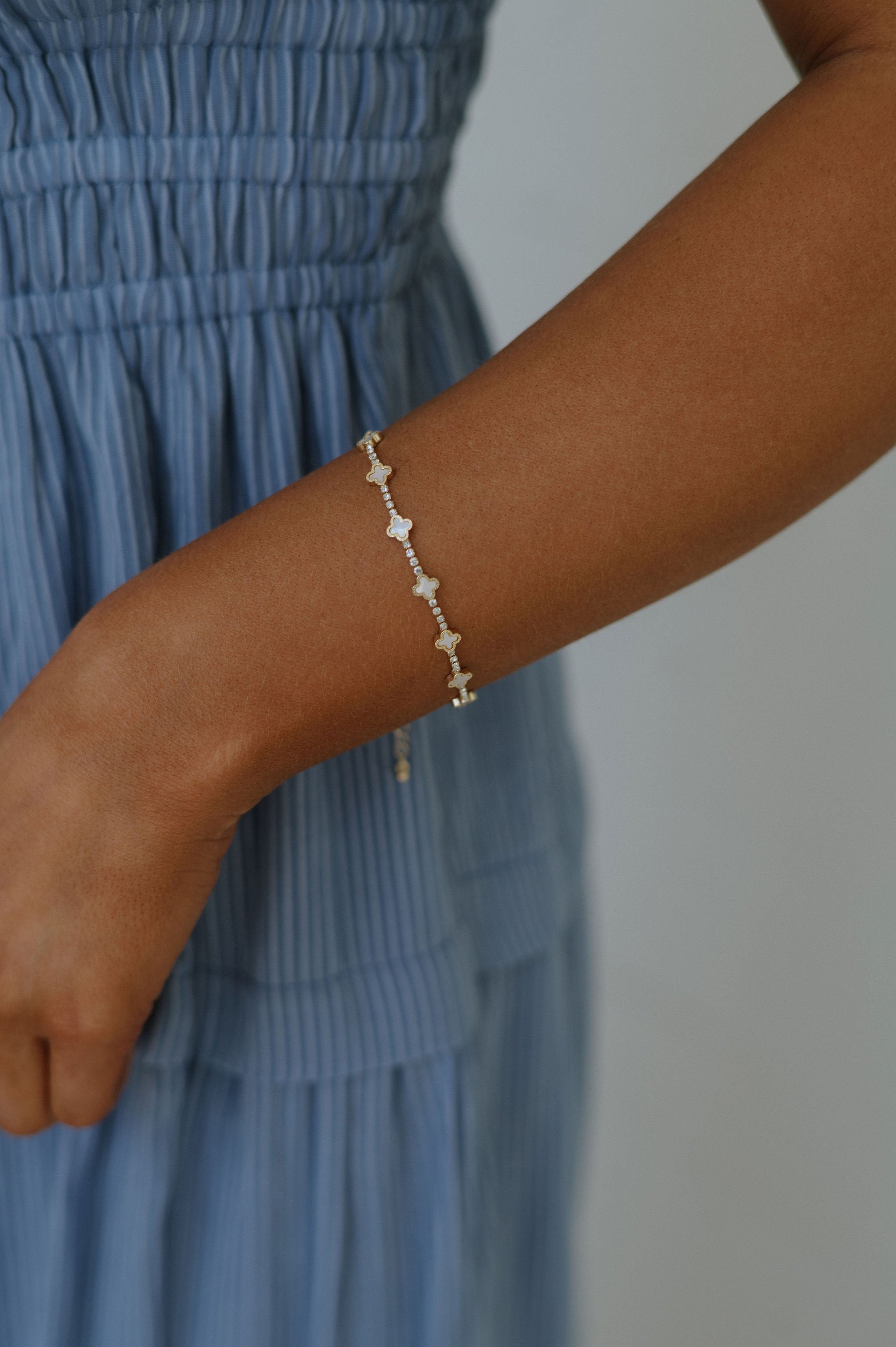 Mia Clover Bracelet-White