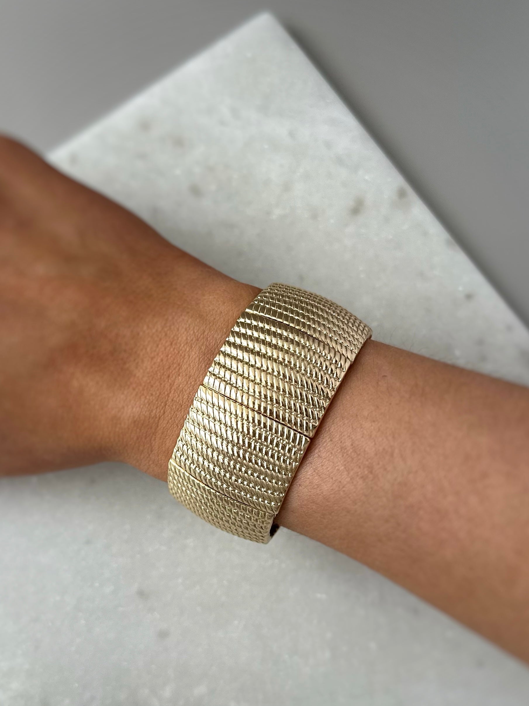 Textured Stretch Bracelet-Gold