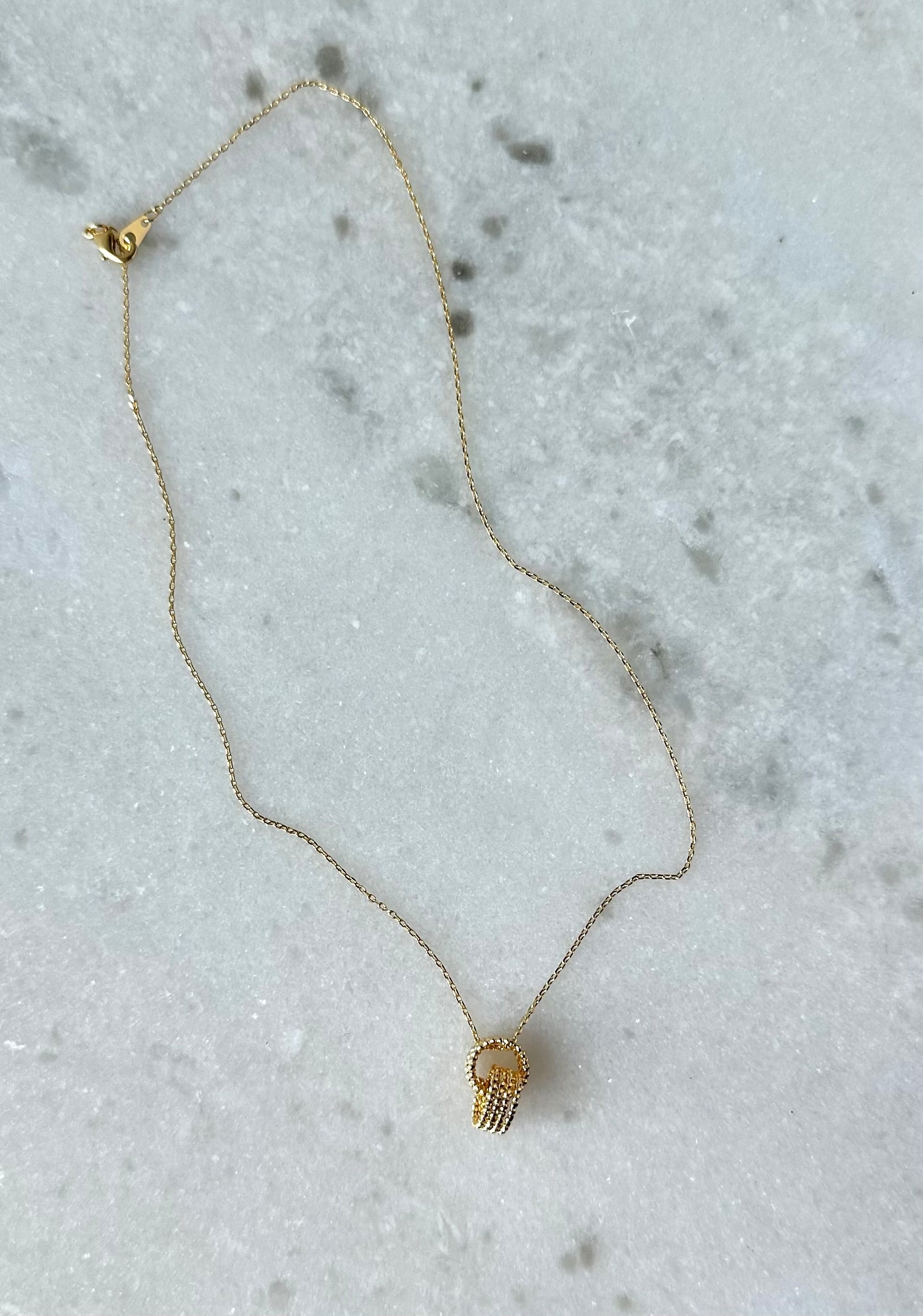 Link Pendant Necklace-Gold