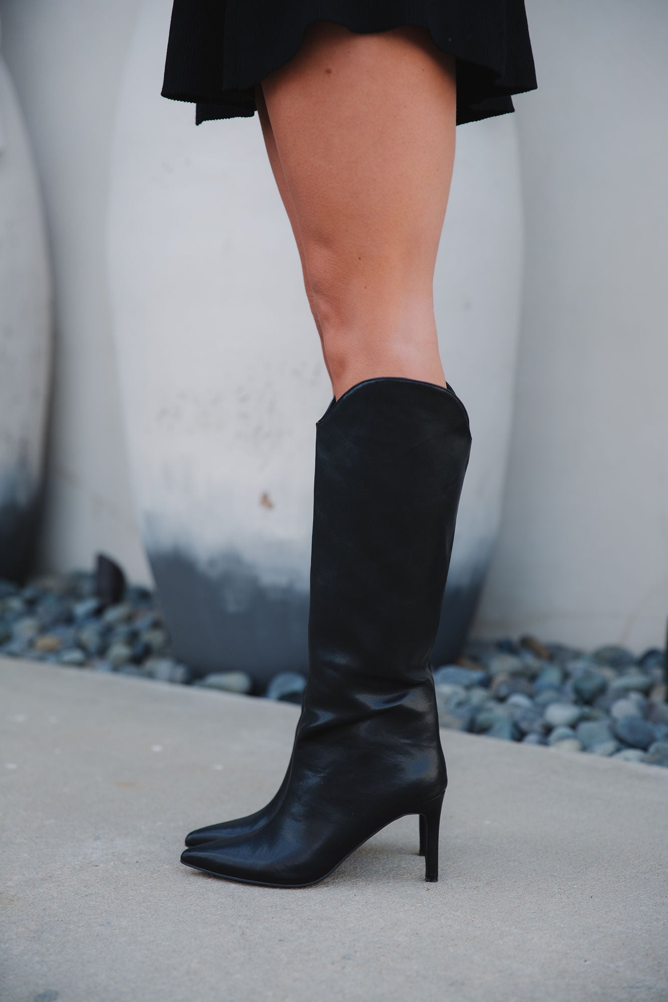 Fiora Boots- Black